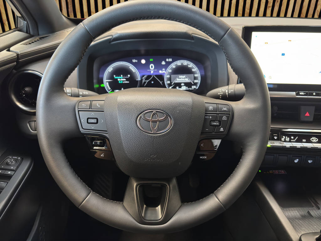 TOYOTA C-HR 1.8 HEV Trend-image-7