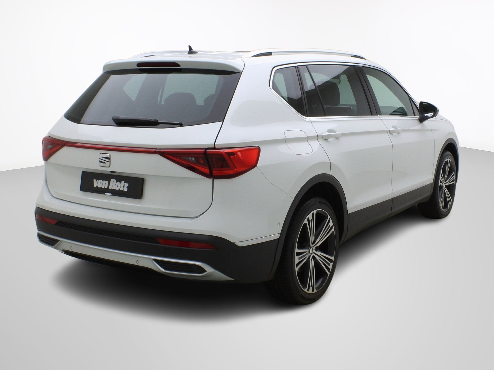 SEAT Tarraco 2.0 TDI DSG Xcellence 4Drive-image-4