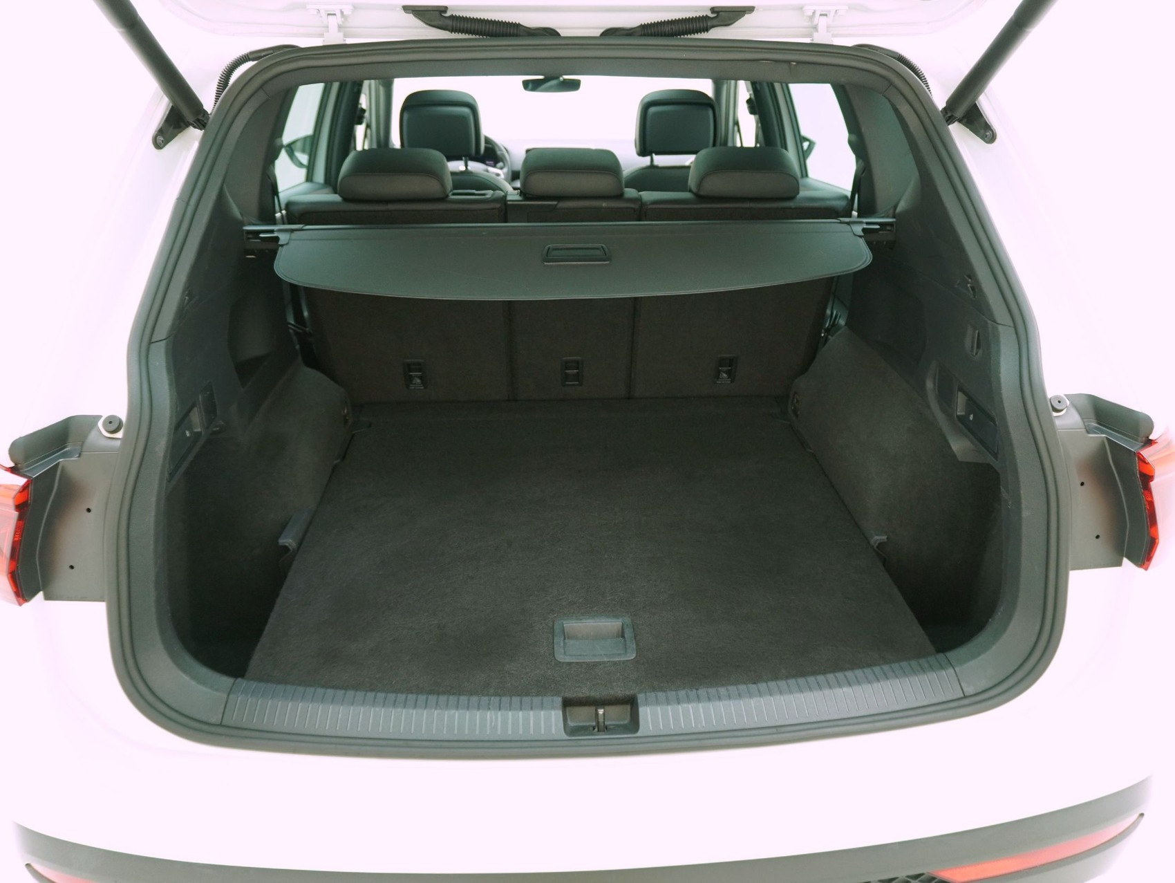 SEAT Tarraco 2.0 TDI DSG Xcellence 4Drive-image-13