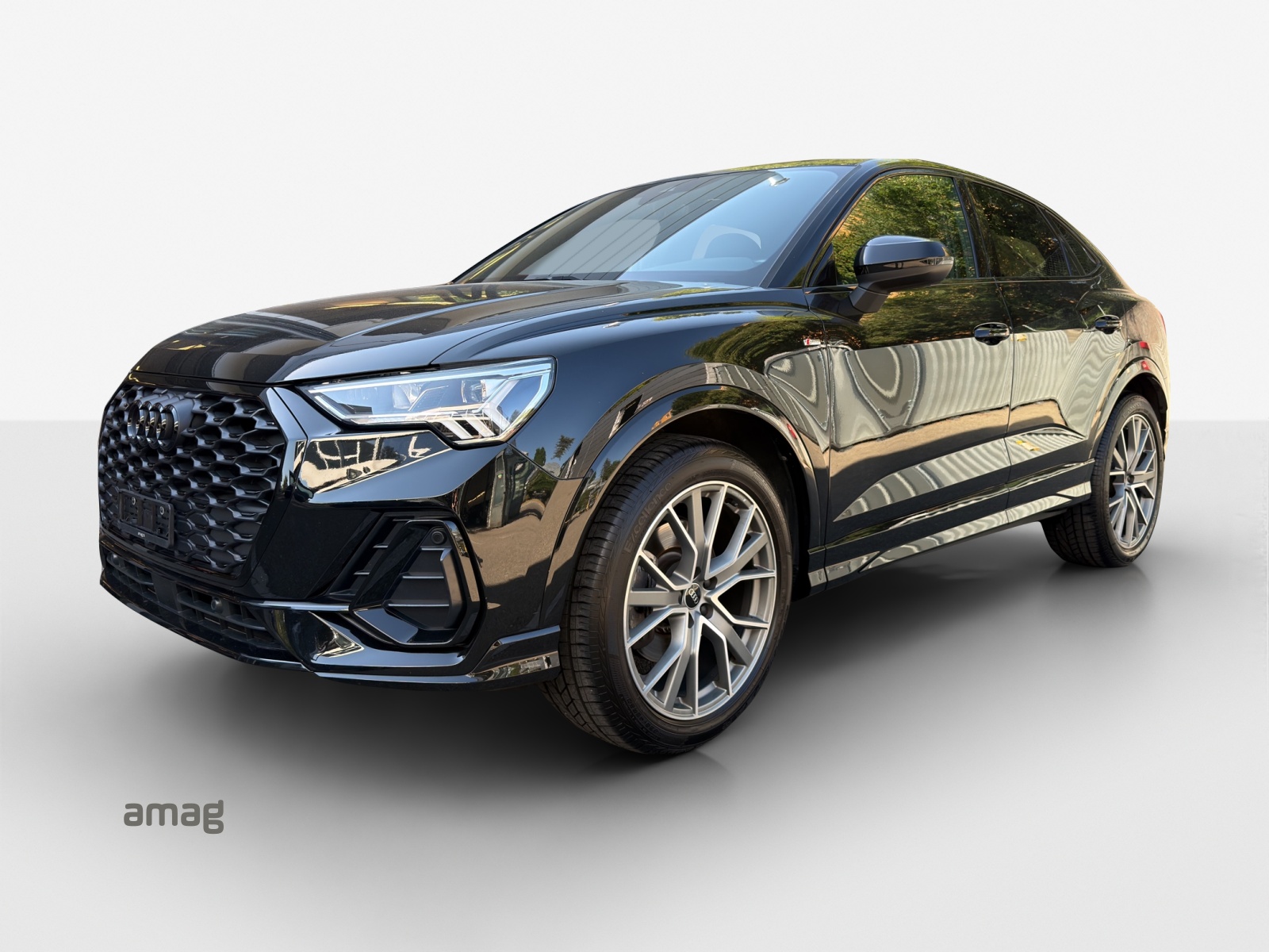 AUDI Q3 Sportback 40 TDI S line Attraction quattro S-tronic-image-0