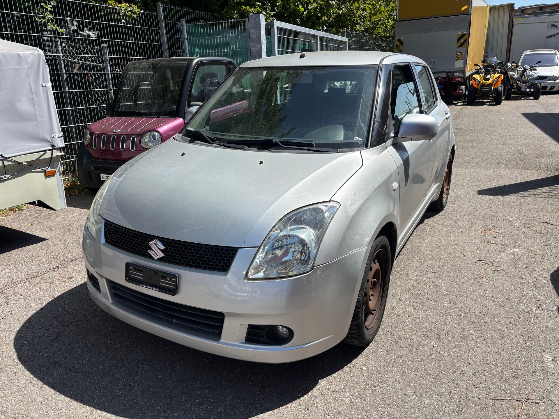SUZUKI Swift 1.5i 16V VVT GL Top-image-0