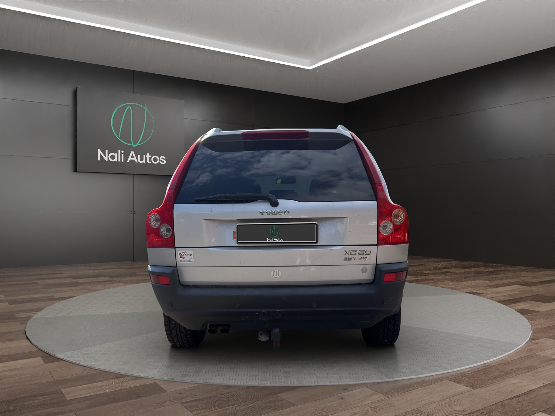 VOLVO XC90 2.5T AWD Geartronic-image-2
