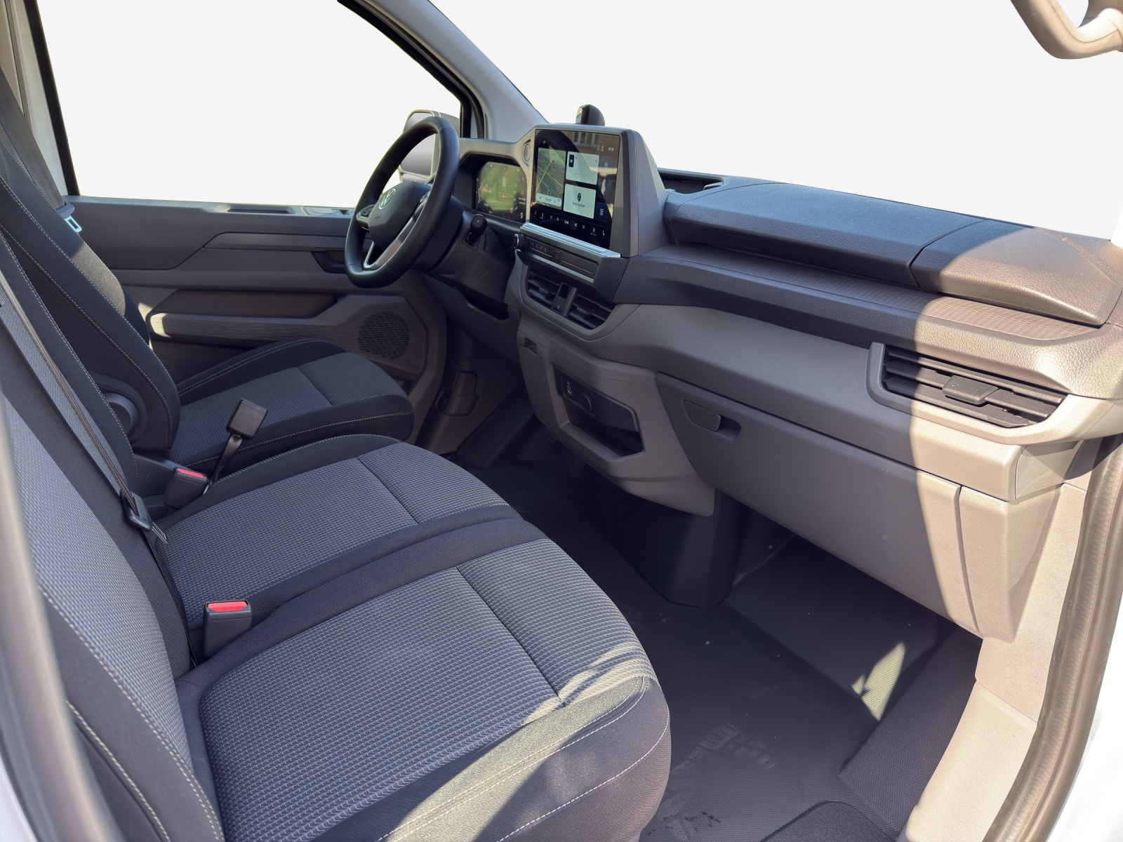 VW Transporter 2.0 TDI Automat-image-7