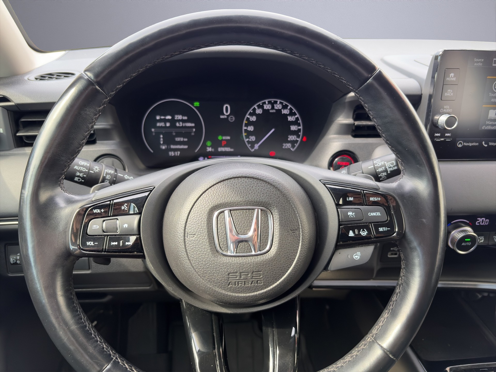 HONDA HR-V 1.5 i-MMD Advance-image-9
