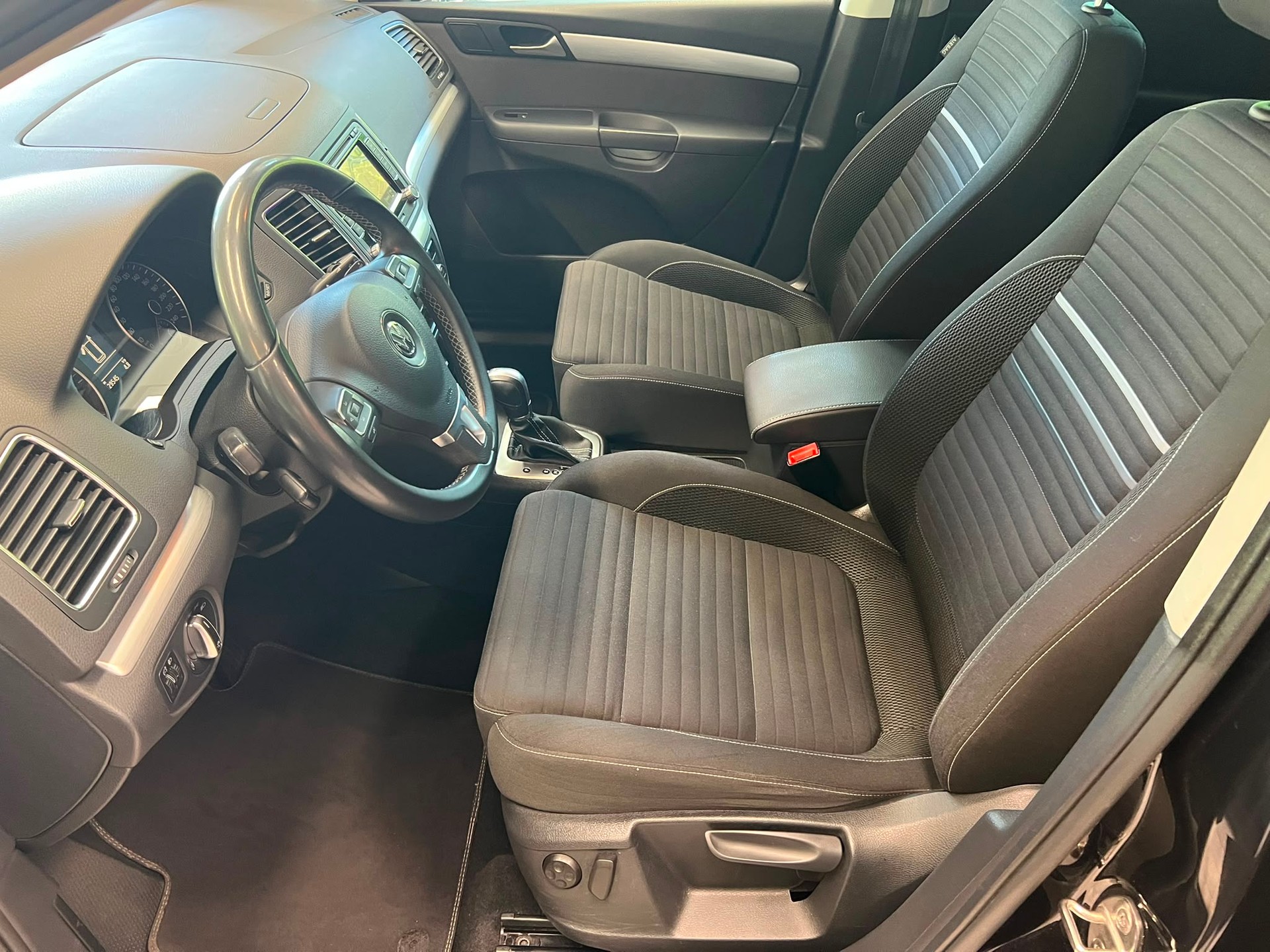 VW Sharan 2.0 TDI 7-Plätze BlueMTA Cup DSG-image-3