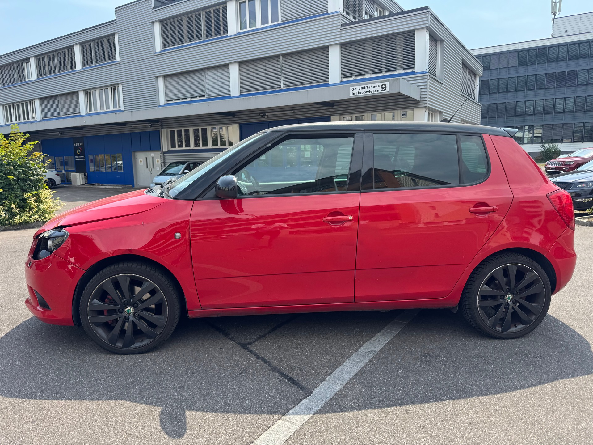 SKODA Fabia 1.4 TSI RS DSG-image-3