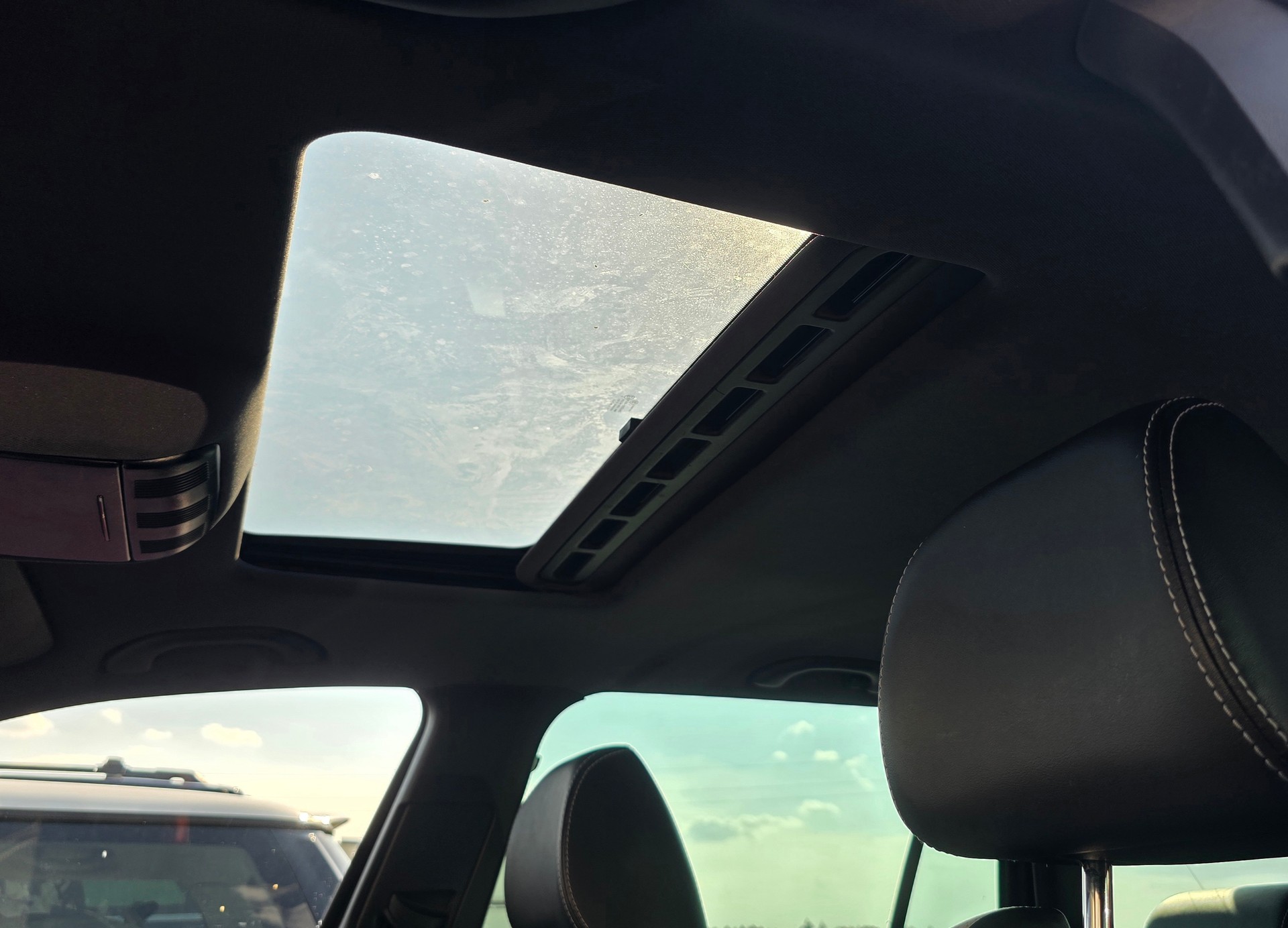 SKODA Octavia Combi 2.0 TSI RS DSG-image-11
