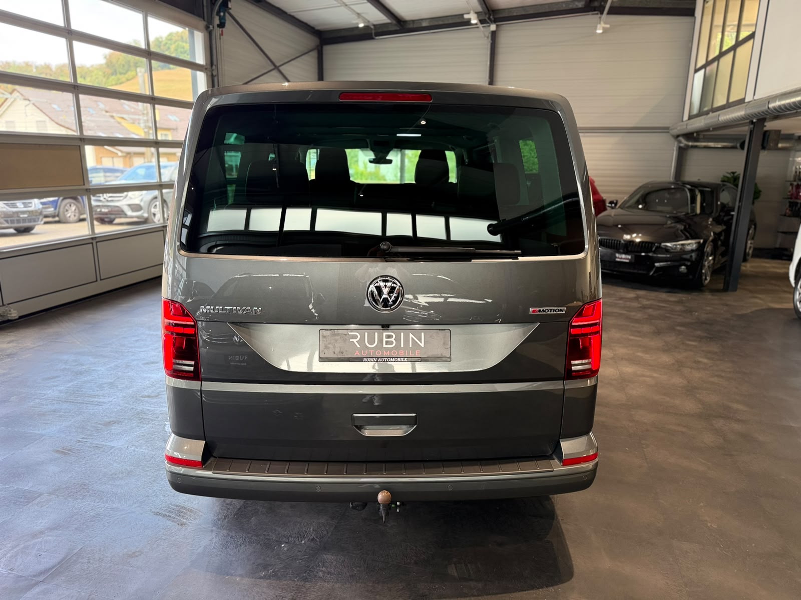 VW T6.1 Multivan 2.0 Bi-TDI Highline Edit. 4Mot. DSG-image-3