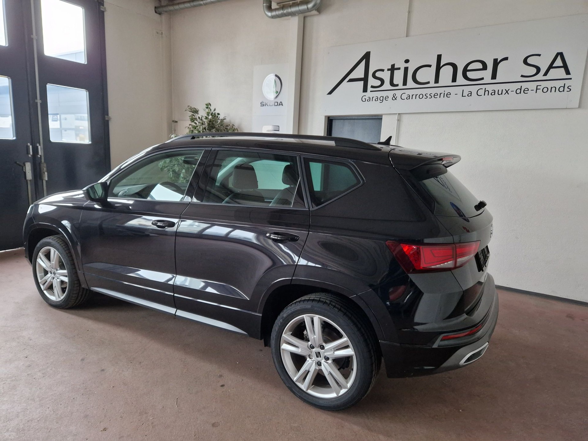 SEAT Ateca 1.5 TSI EVO DSG FR-showroom-element-3