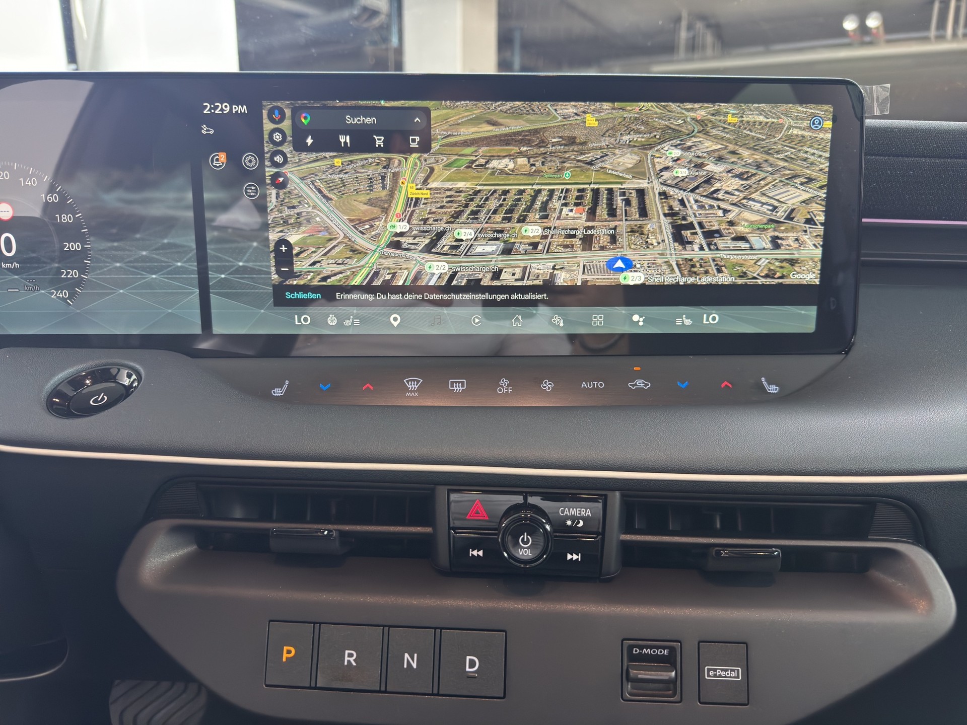 NISSAN Leaf 75 kWh Evolve-image-13