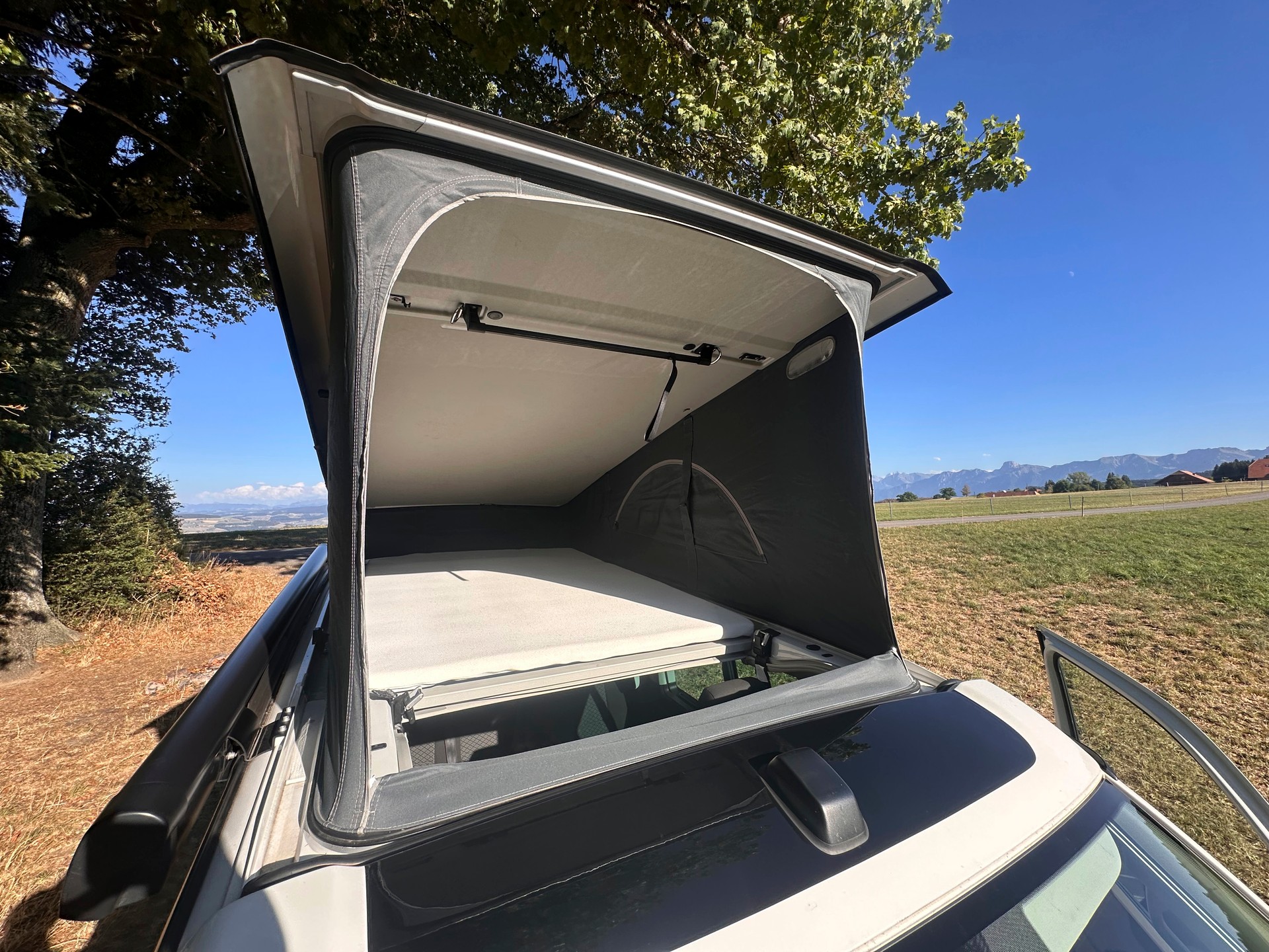 VW T6.1 California Beach Edition Spirit DSG - Miniküche-image-1