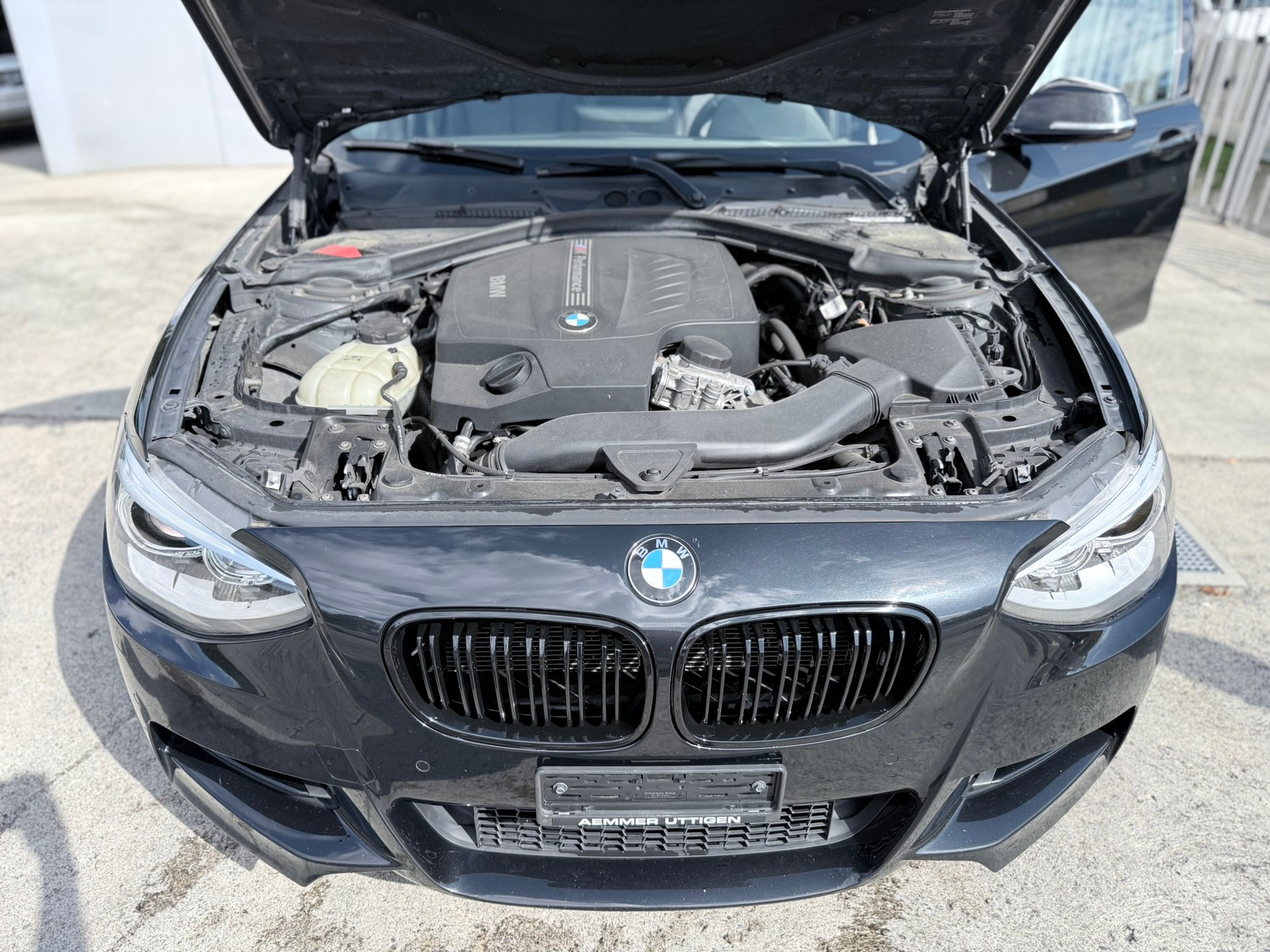 BMW M135i xDrive Steptronic-image-24