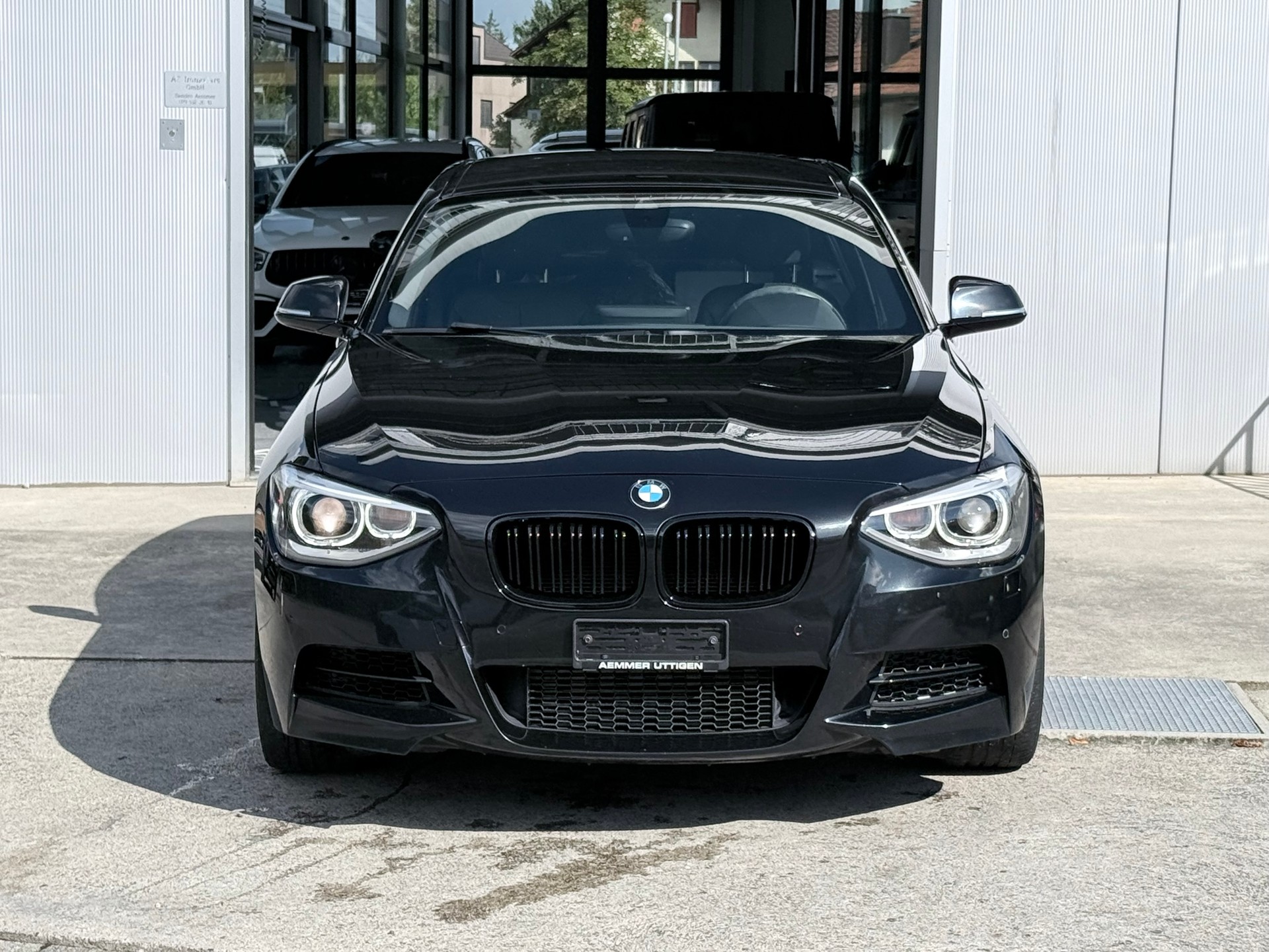 BMW M135i xDrive Steptronic-image-1