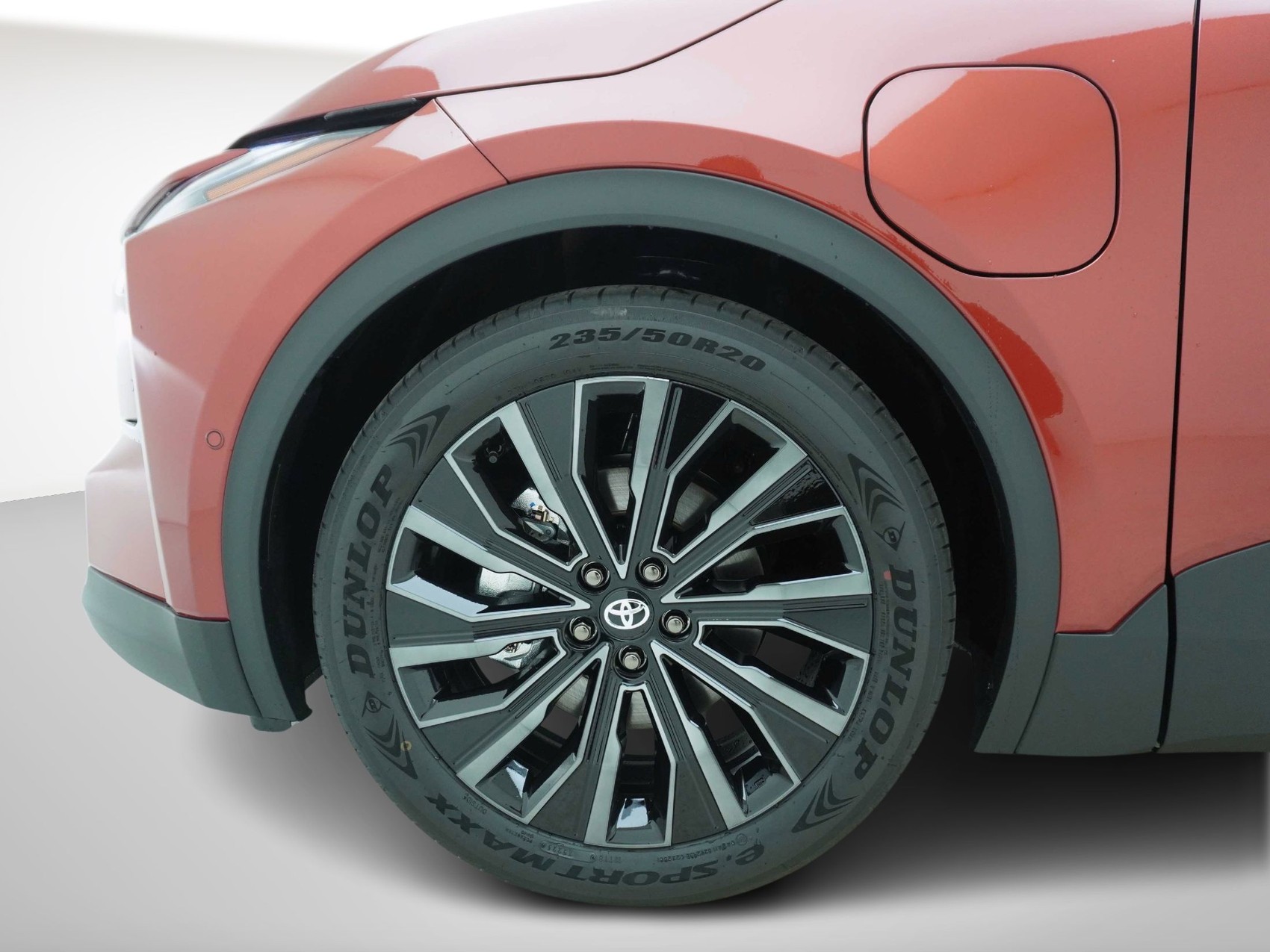 TOYOTA C-HR+ Premium AWD ** Panoramadach & JBL-Sound **-image-5