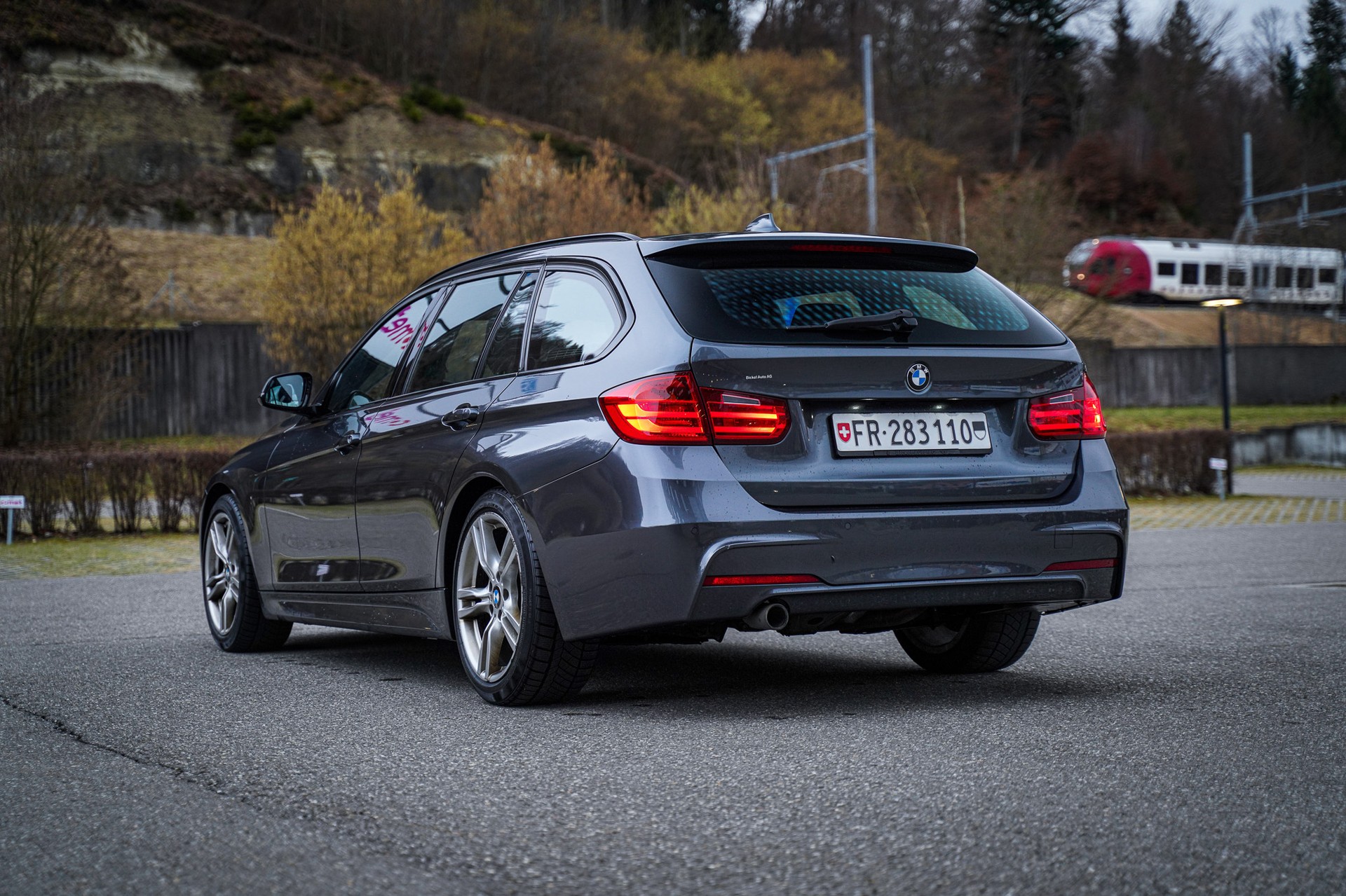 BMW 320d Touring M-Paket Steptronic-image-3