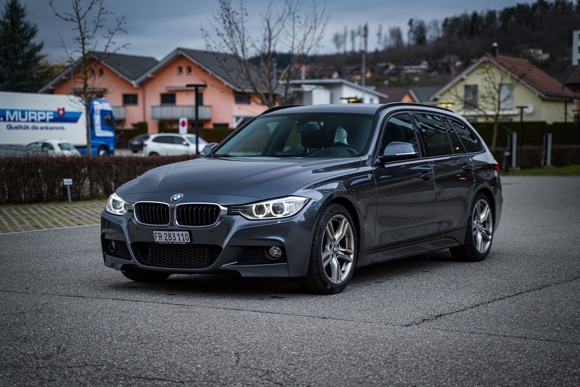 BMW 320d Touring M-Paket Steptronic-image-1