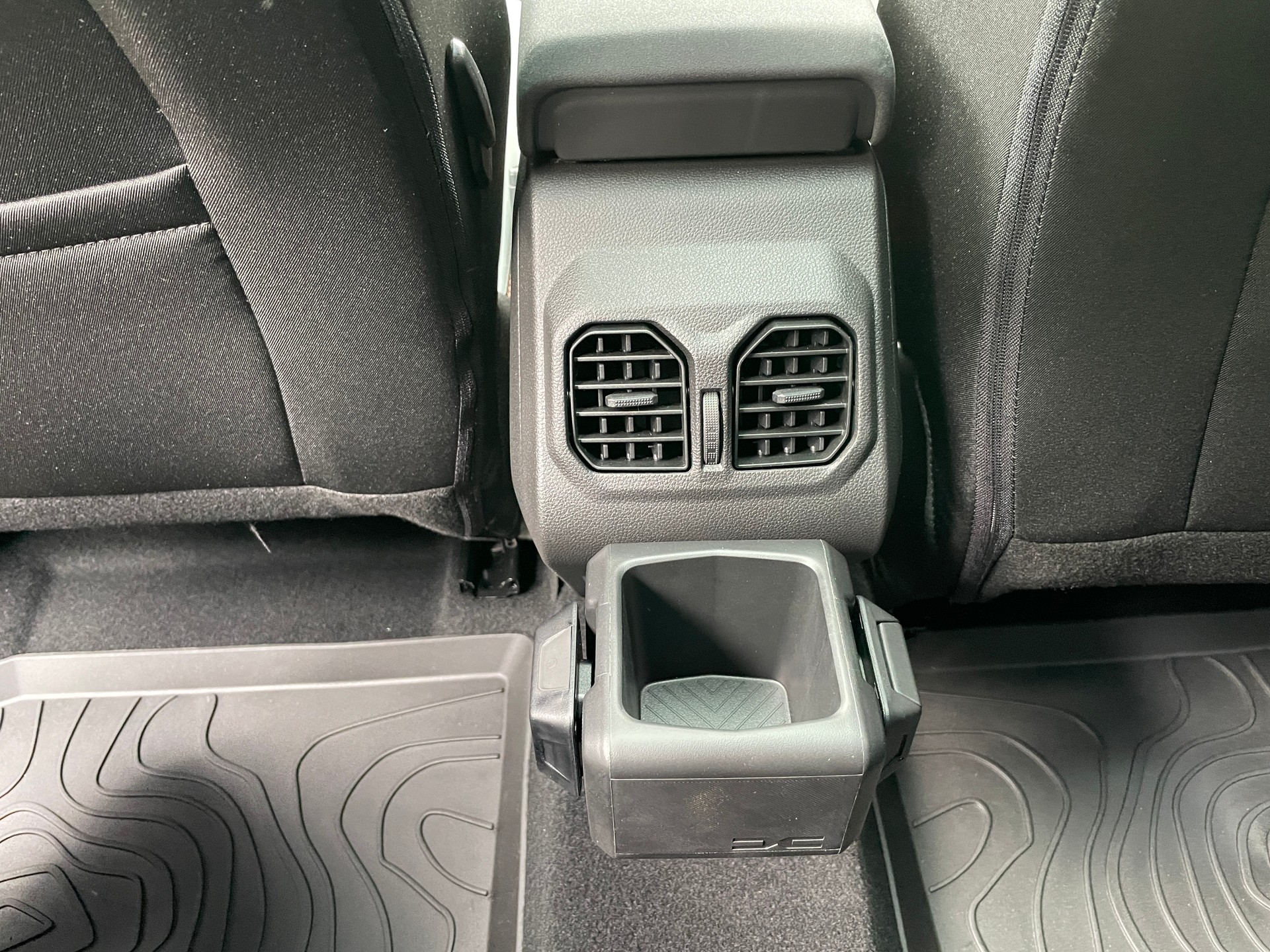 DACIA Bigster TCe 140 48V Extreme-image-19