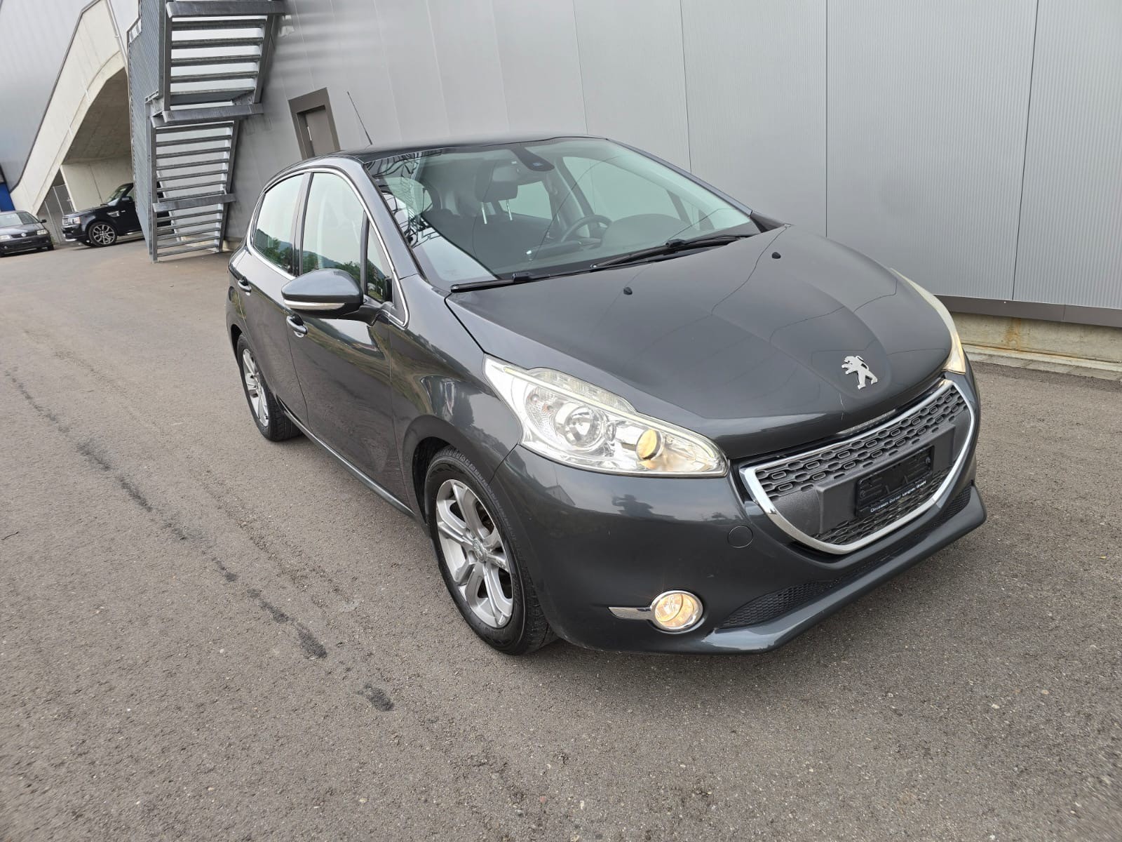 PEUGEOT 208 1.6 VTI Allure-image-2