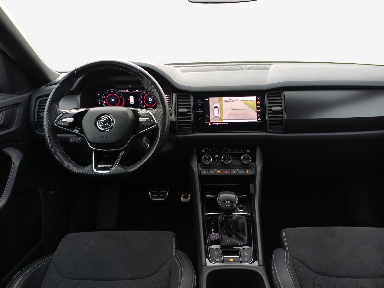 SKODA Kodiaq 2.0 TSI 4x4 SportLine-image-10