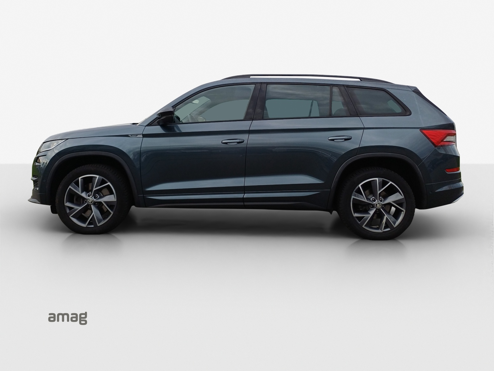 SKODA Kodiaq 2.0 TSI 4x4 SportLine-showroom-element-1