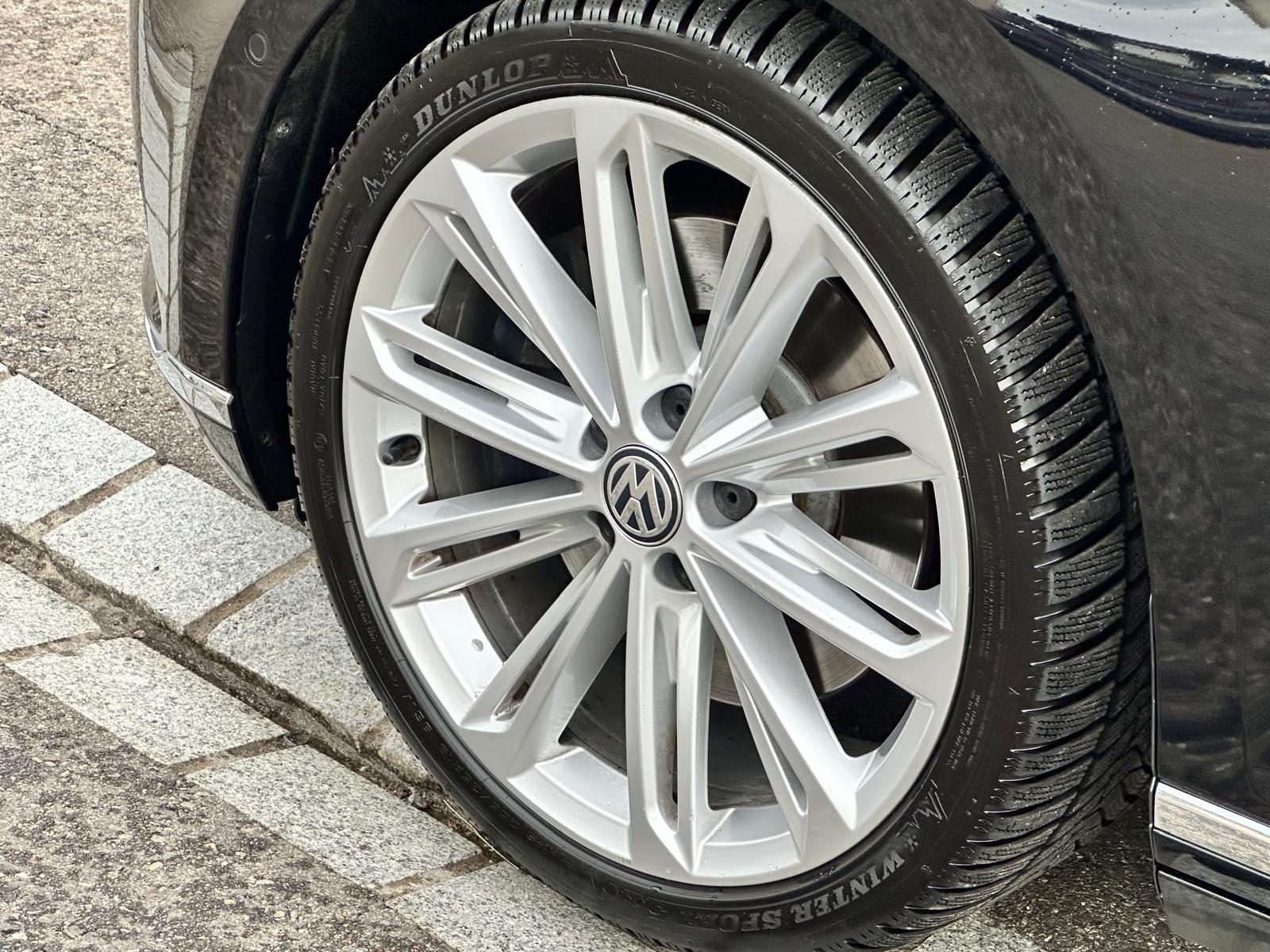 VW Passat Variant 2.0 TDI BMT High. DSG 4Motion-image-4