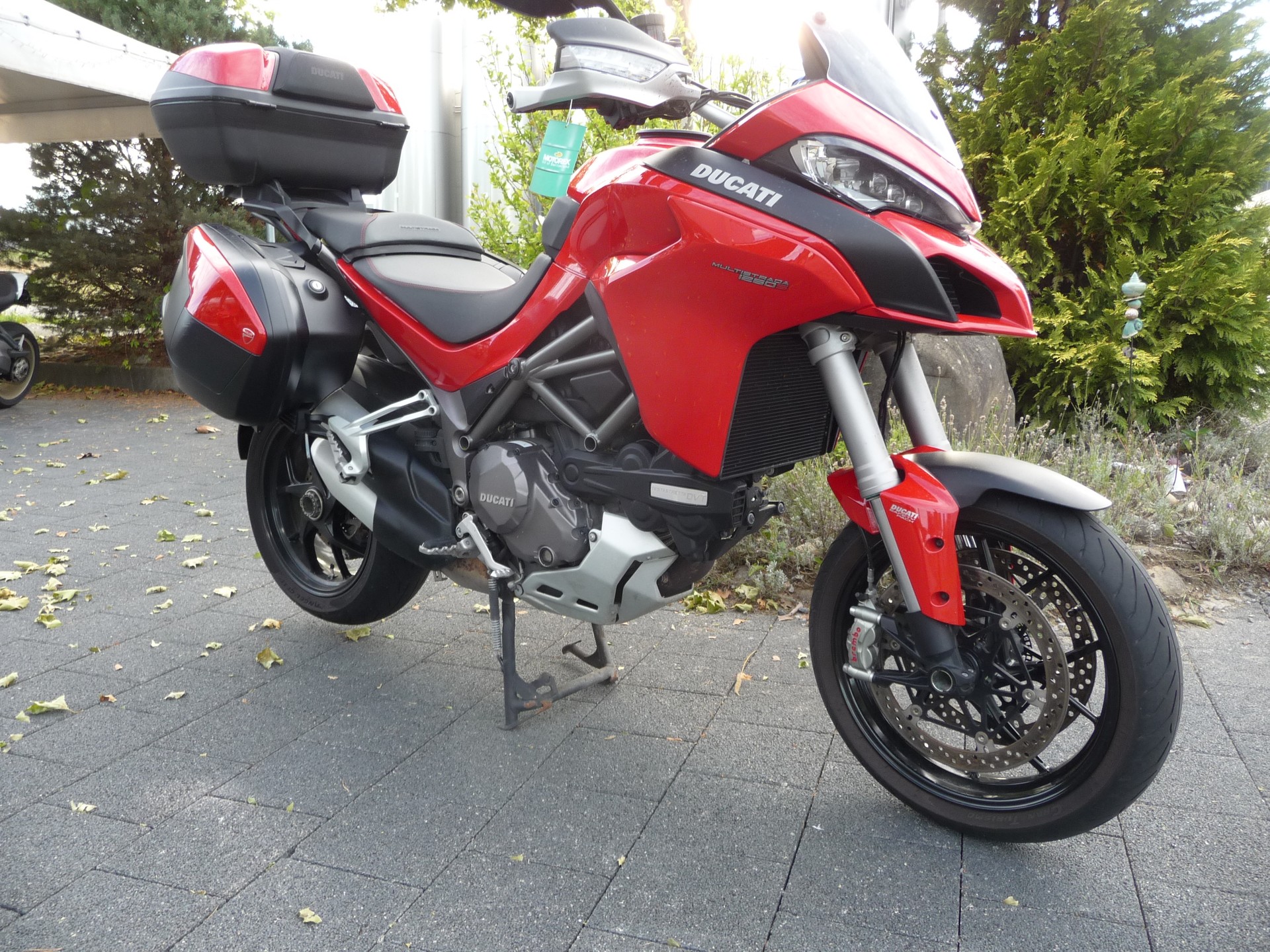 DUCATI Multistrada 1260 S Touring-showroom-element-3