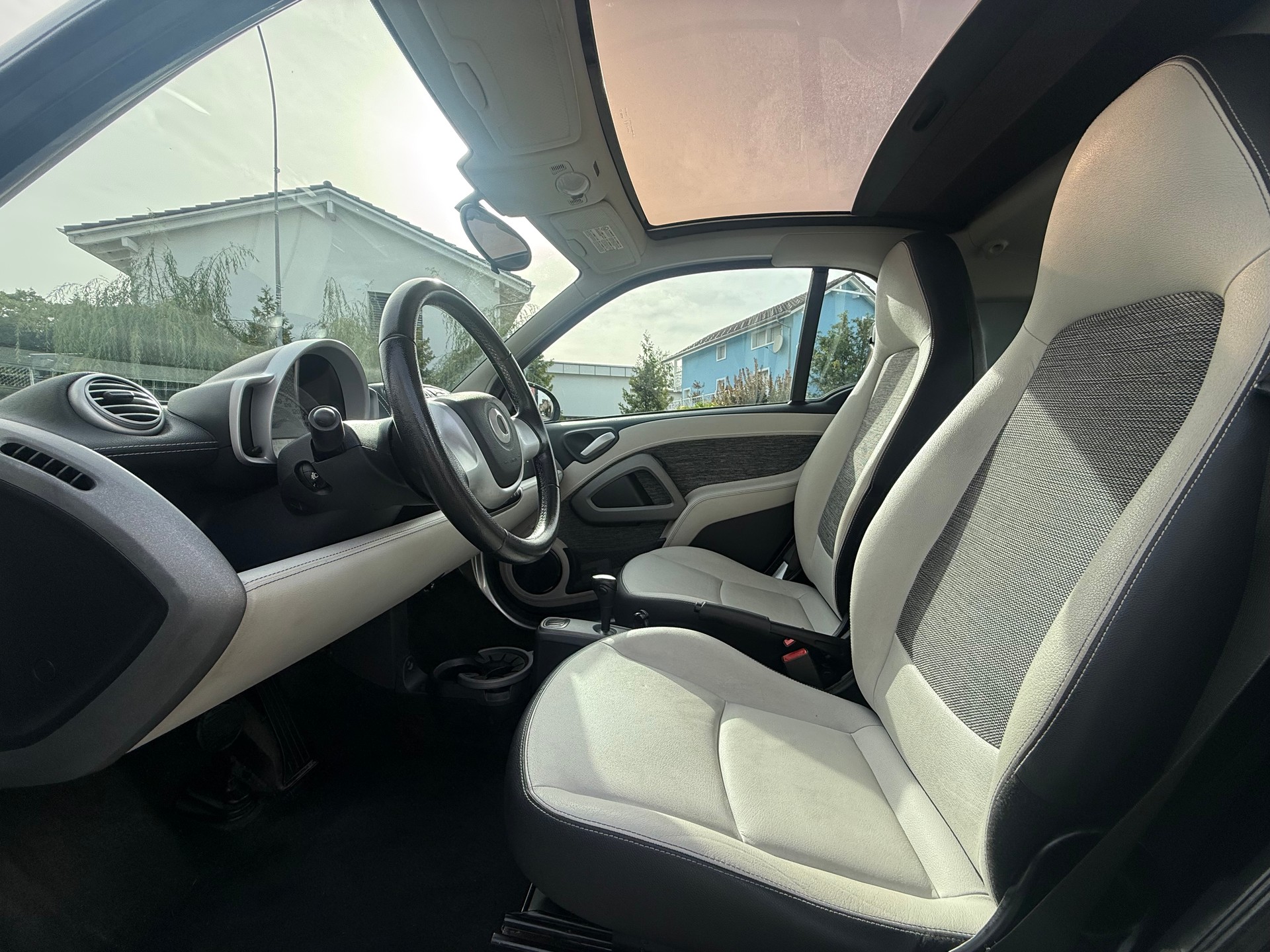 SMART 1000 84 pearlgrey edition-image-5
