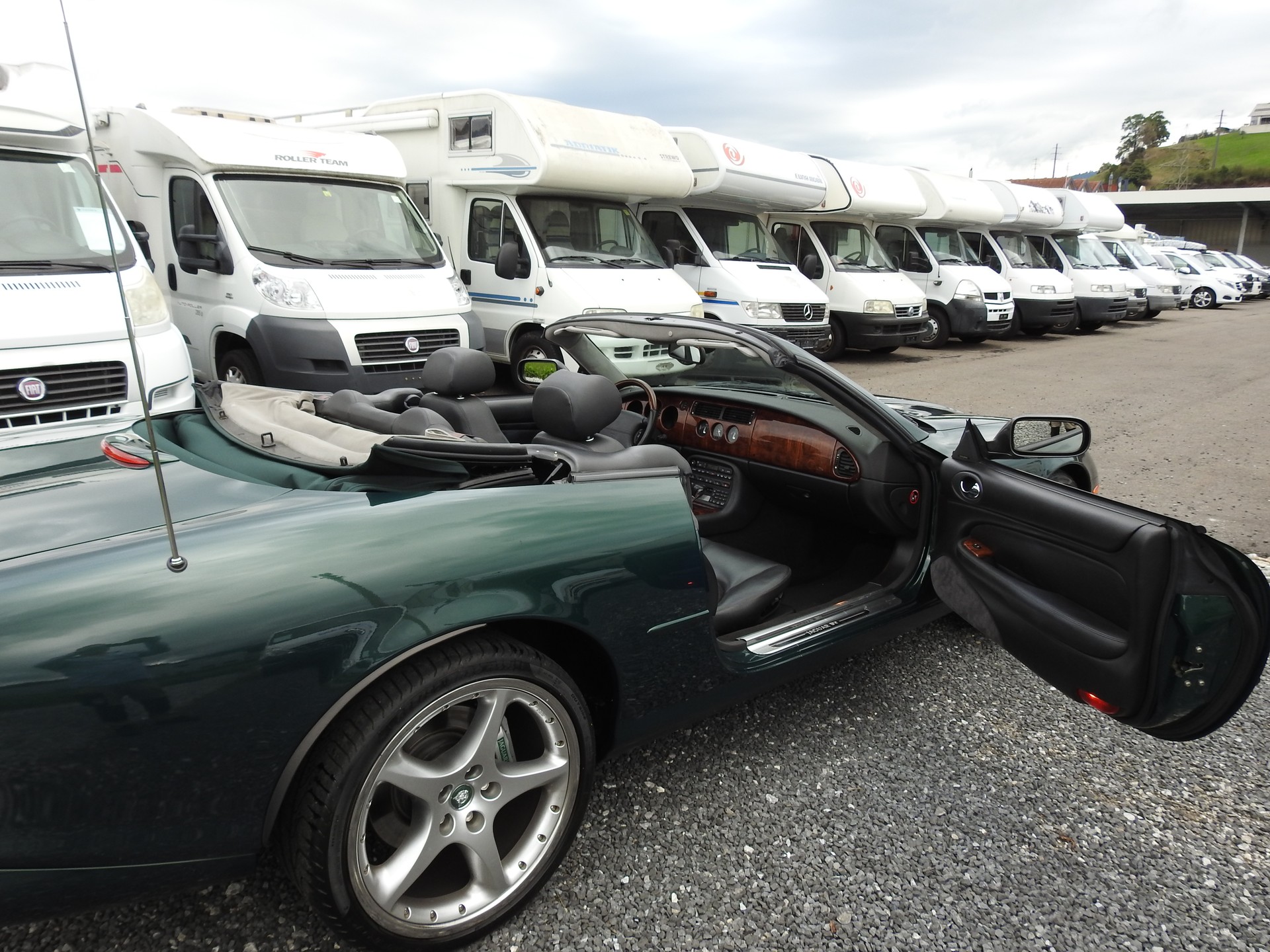 JAGUAR XKR S/C-image-26