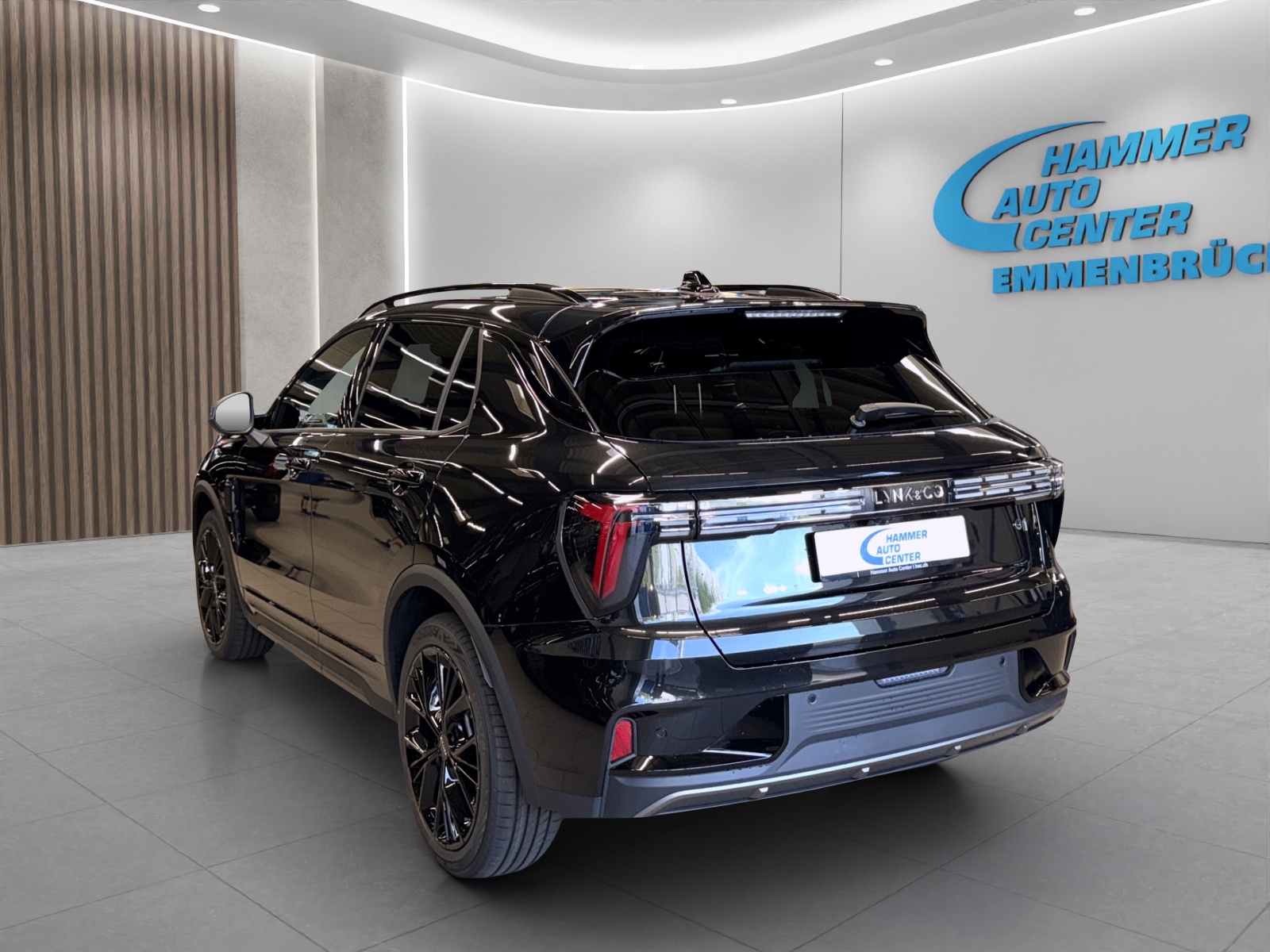 LYNK & CO 01 1.5 PHEV More-image-2