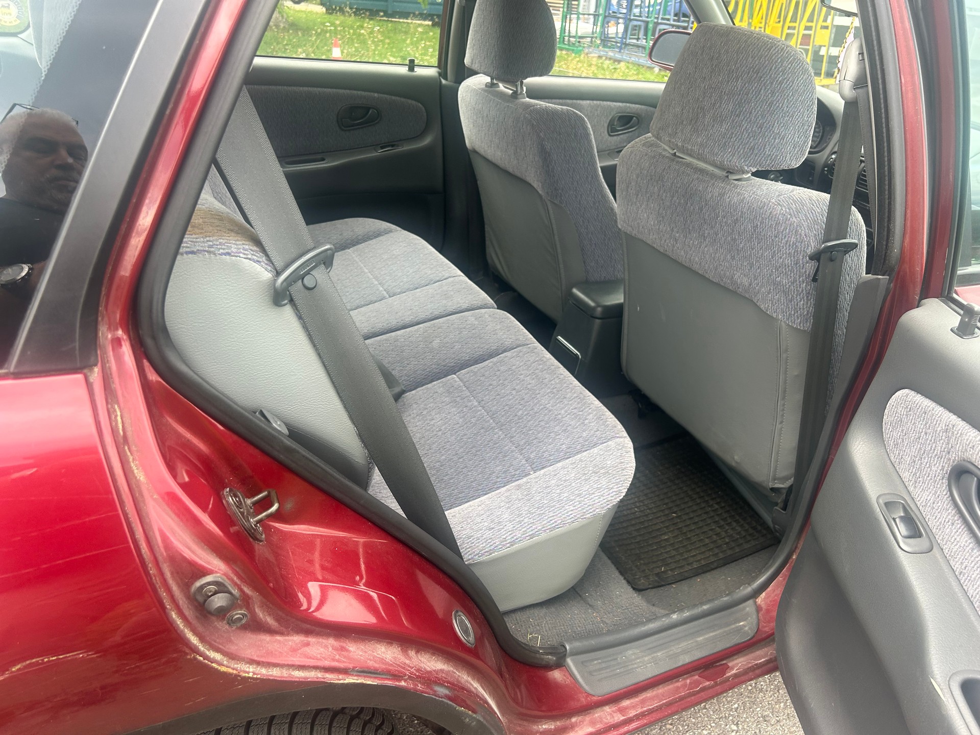 MITSUBISHI Lancer 1.6 GLXi-S 4x4-image-6
