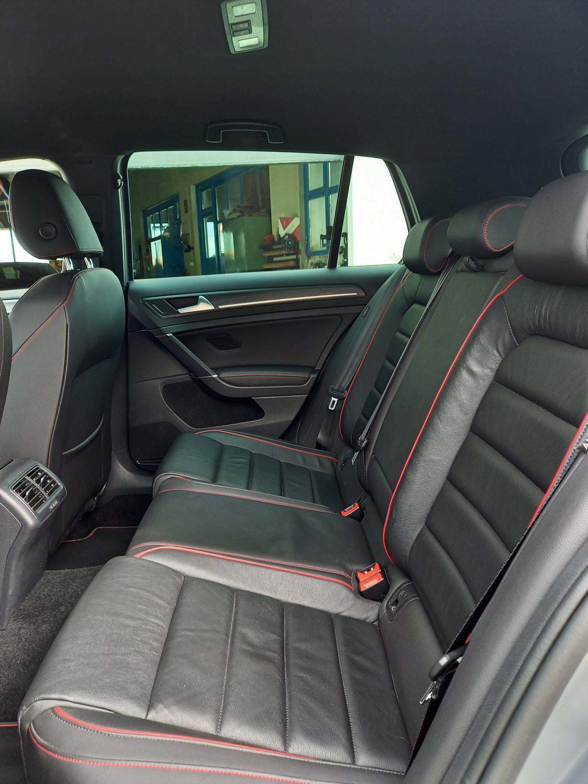 VW Golf 2.0 TSI GTI TCR DSG-image-13