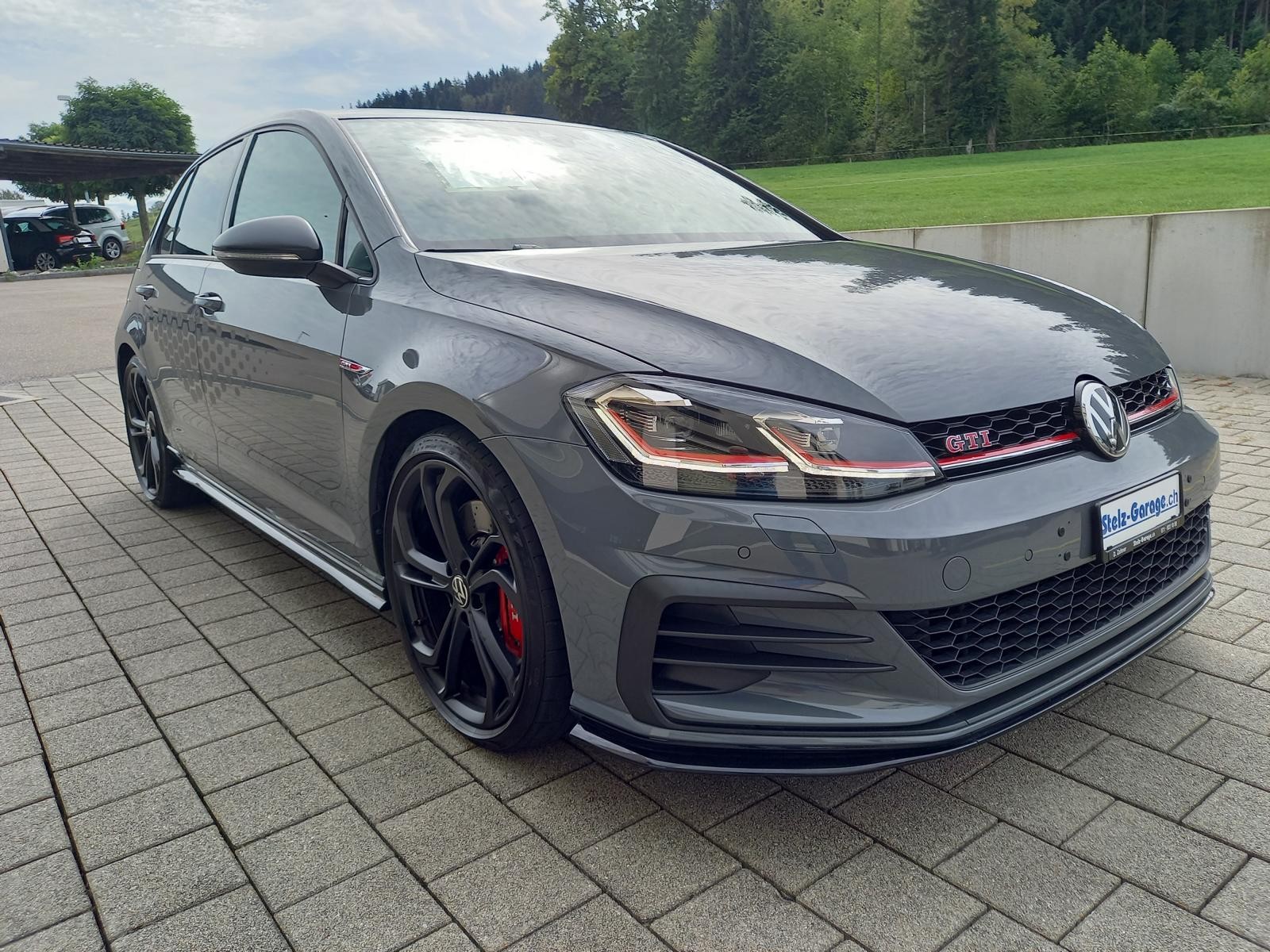 VW Golf 2.0 TSI GTI TCR DSG-image-3