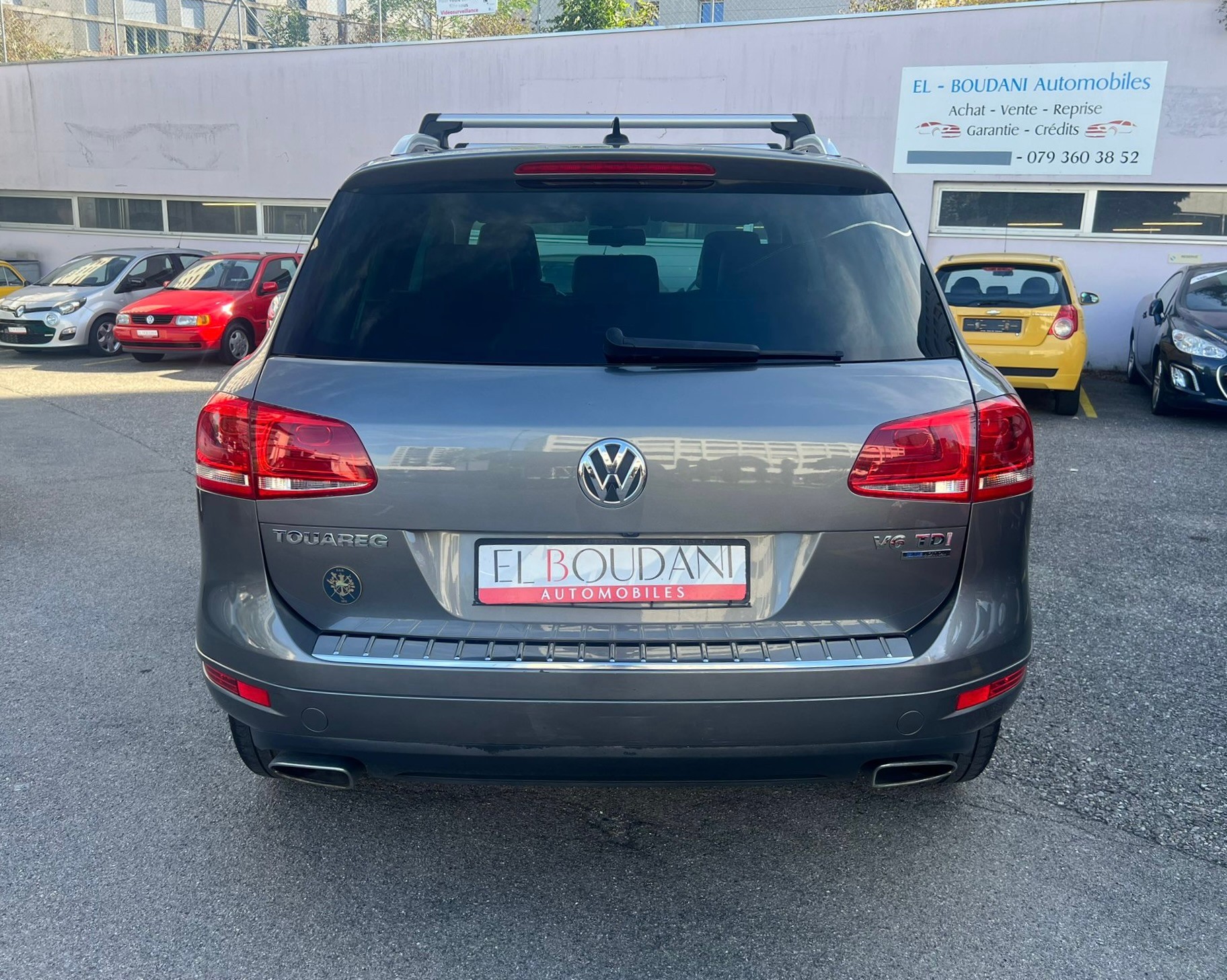 VW Touareg 3.0 TDI BlueMotion Technology Tiptronic-image-4