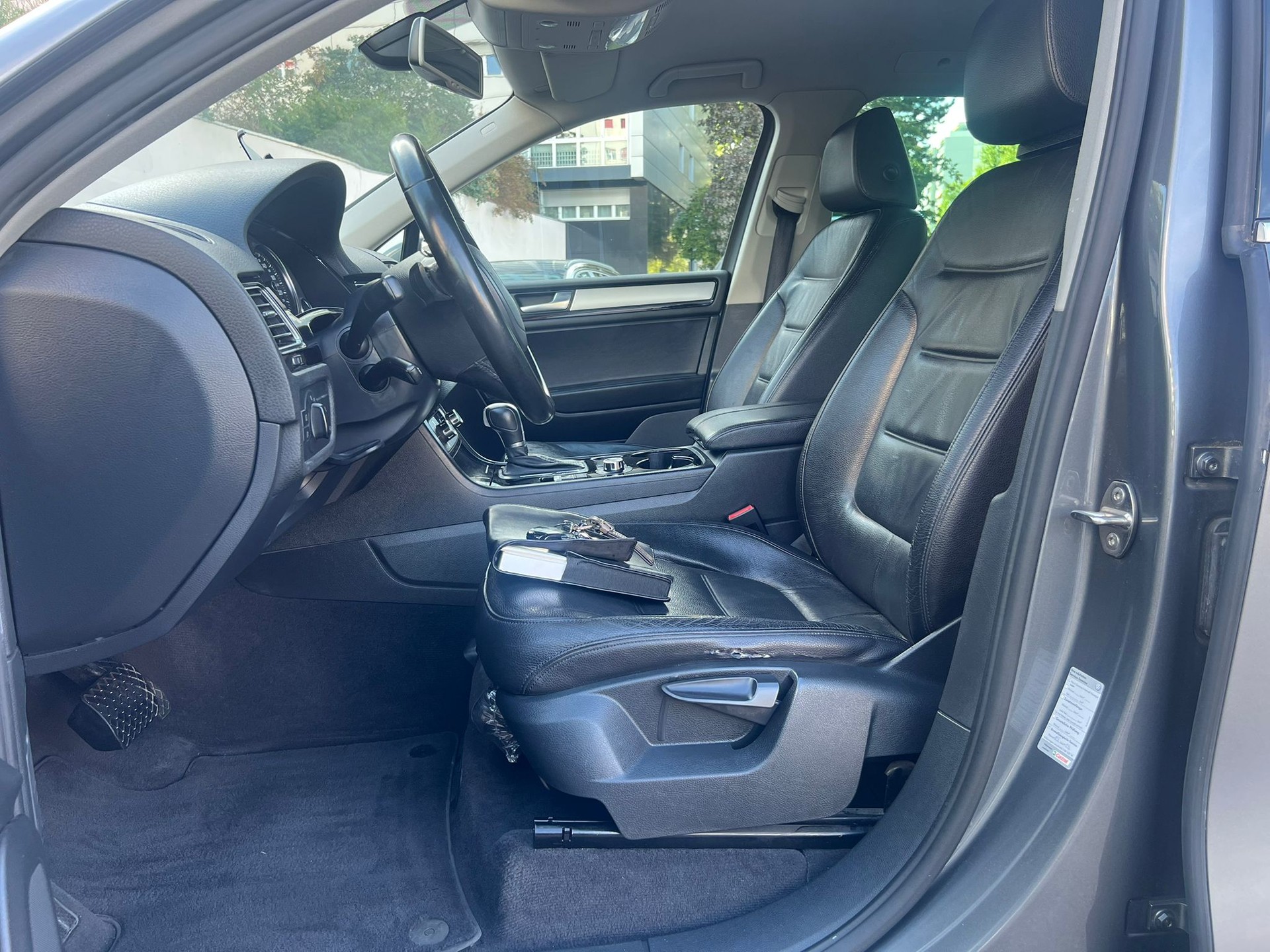 VW Touareg 3.0 TDI BlueMotion Technology Tiptronic-image-7