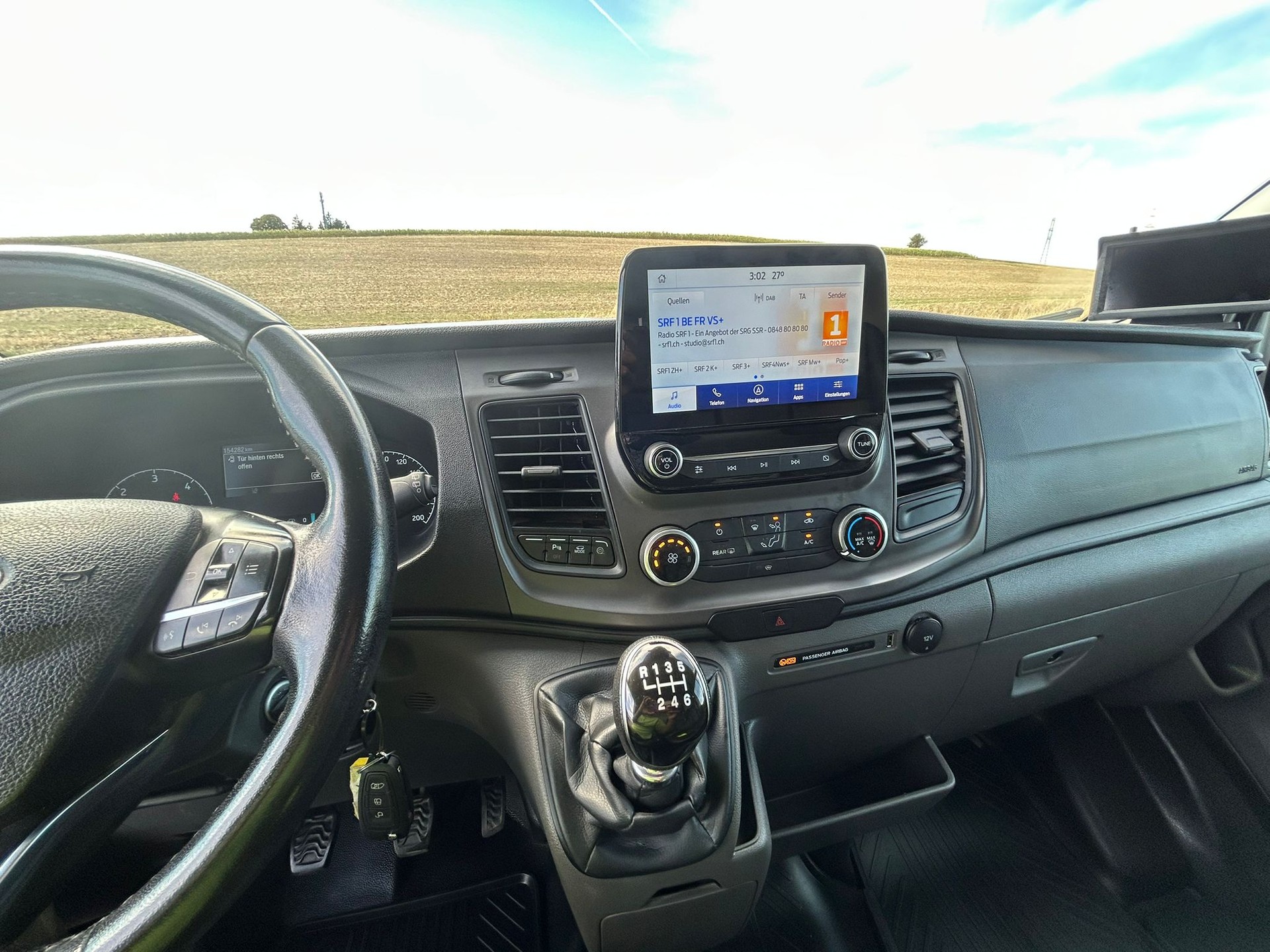 FORD Transit Van 350 L2 Trend 2.0 TDCi 130 4WD-image-24