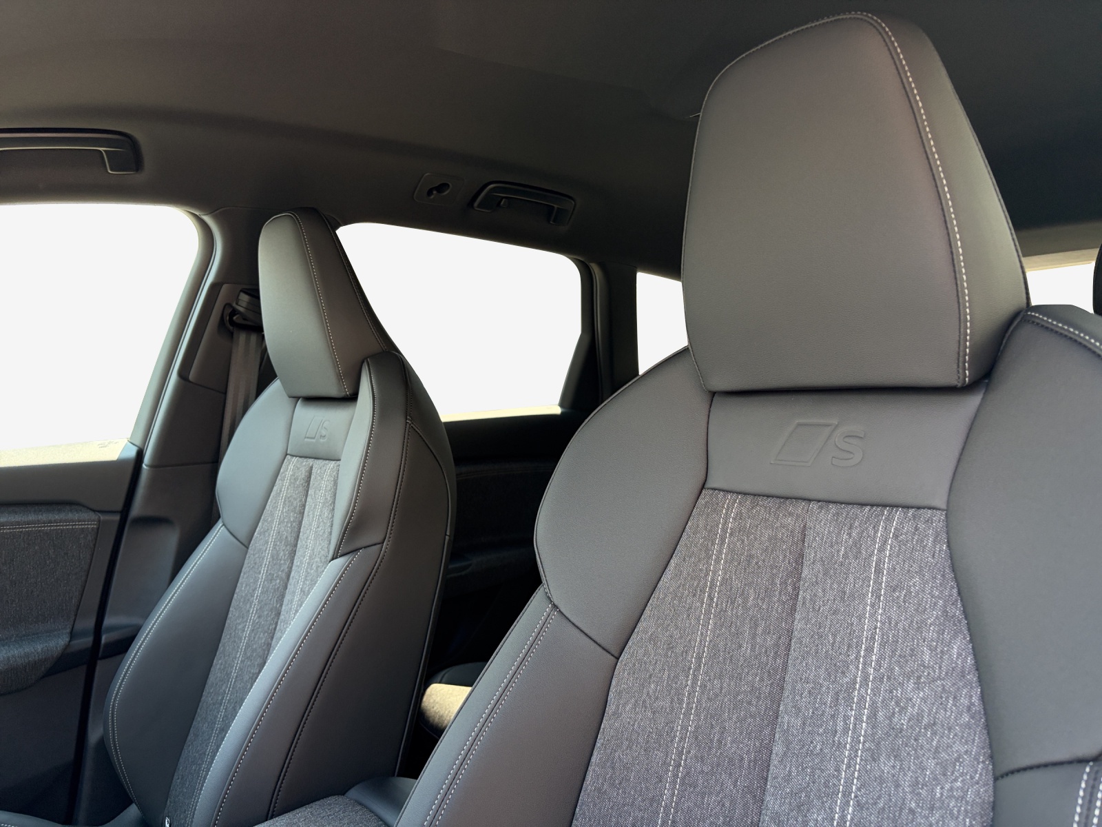 AUDI Q6 e-tron quattro-image-14