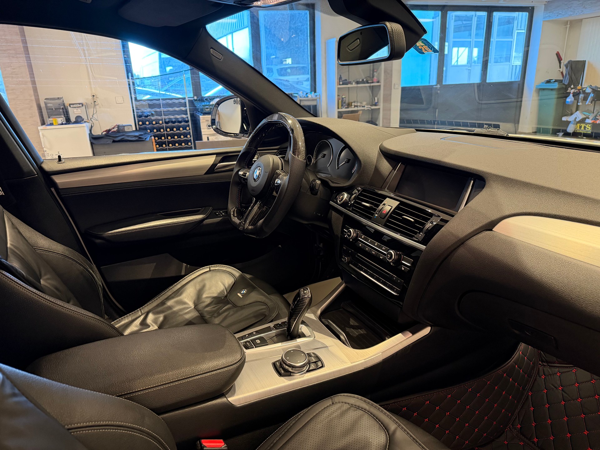 BMW X4 20d xDrive-image-8