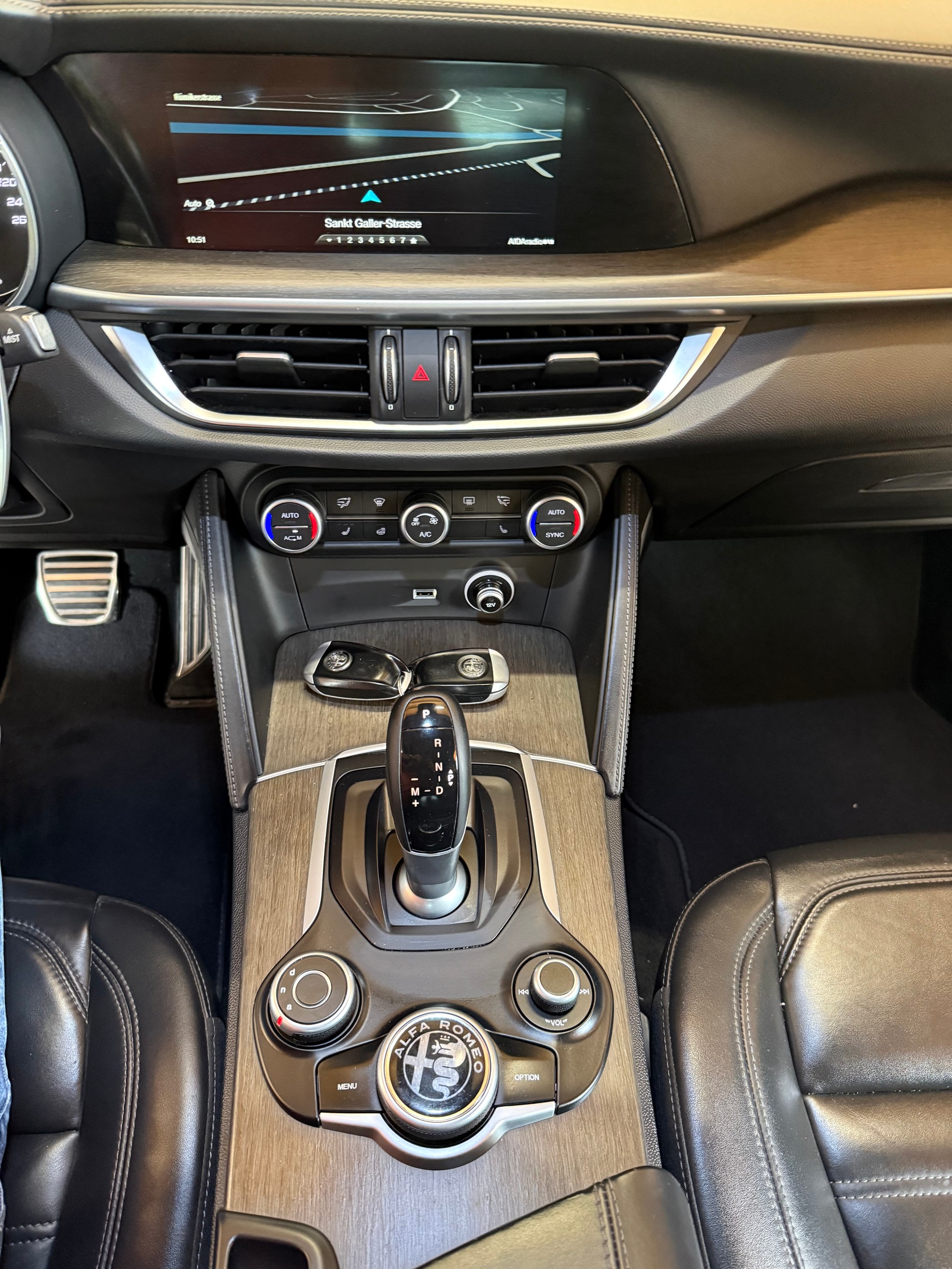 ALFA ROMEO Stelvio 2.2 JTDM Executive Q4 Automatic-image-11