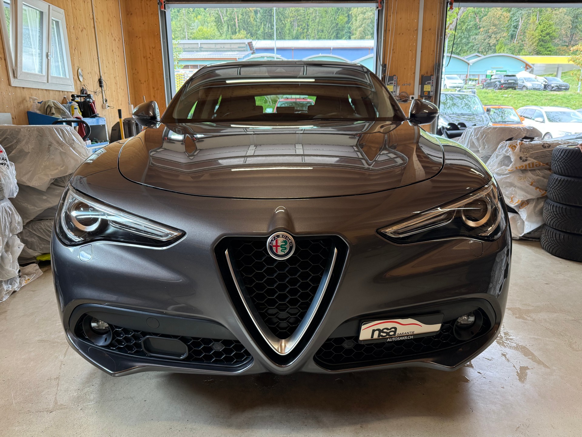 ALFA ROMEO Stelvio 2.2 JTDM Executive Q4 Automatic-image-1