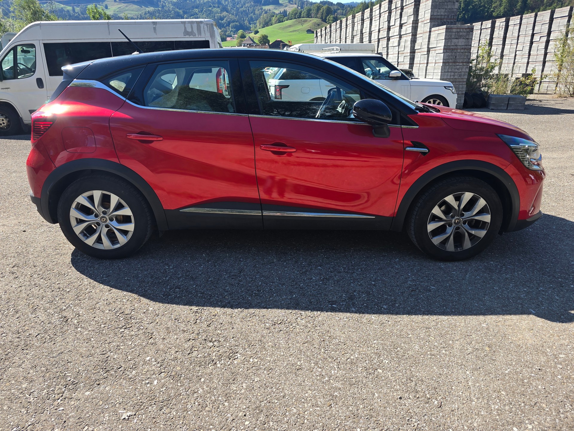 RENAULT Captur 1.3 TCe EDC Edition 1 EDC-image-5