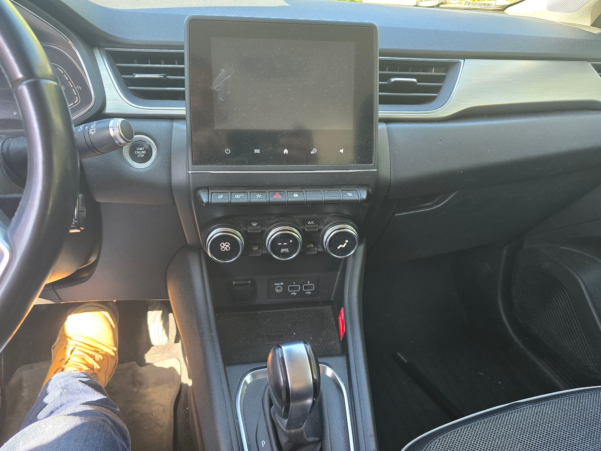 RENAULT Captur 1.3 TCe EDC Edition 1 EDC-image-8