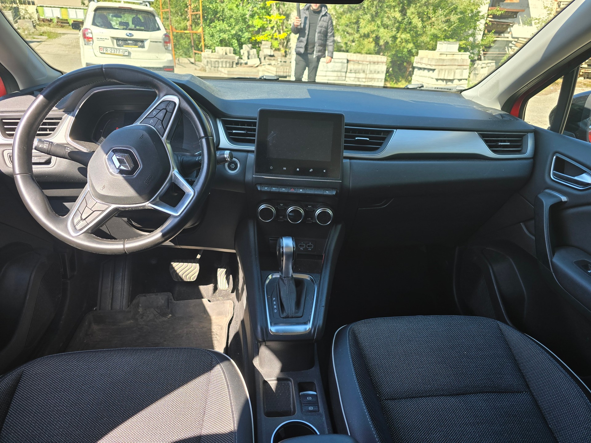 RENAULT Captur 1.3 TCe EDC Edition 1 EDC-image-6