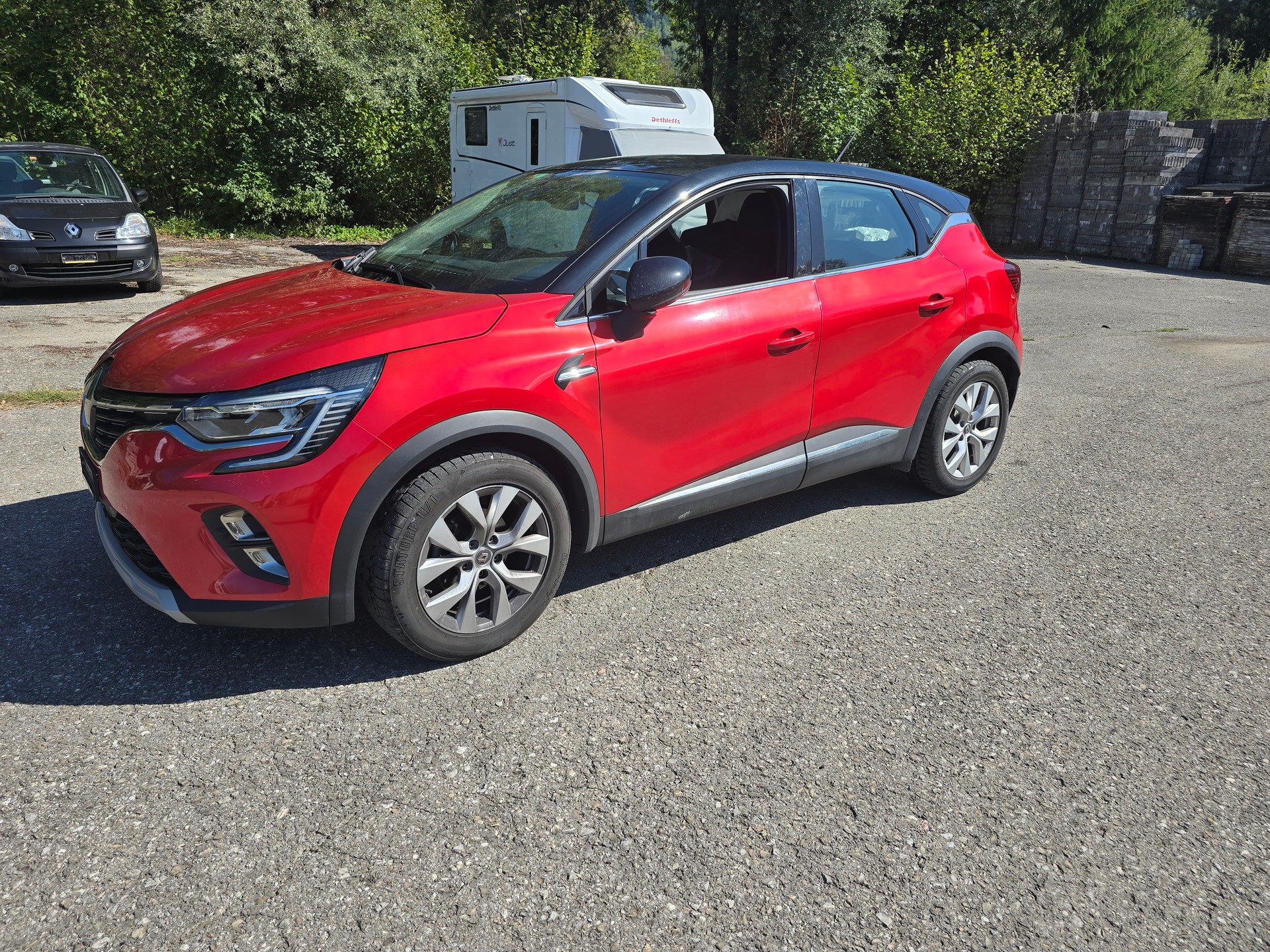 RENAULT Captur 1.3 TCe EDC Edition 1 EDC-image-1