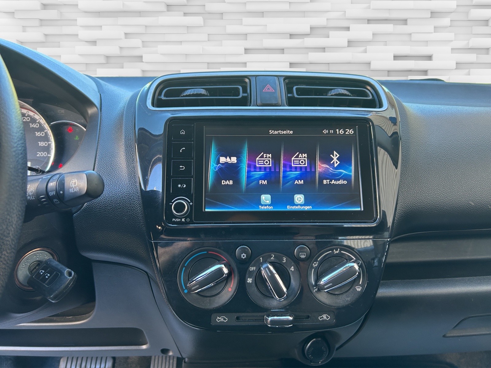 MITSUBISHI Space Star 1.2 CVT Inform-image-12