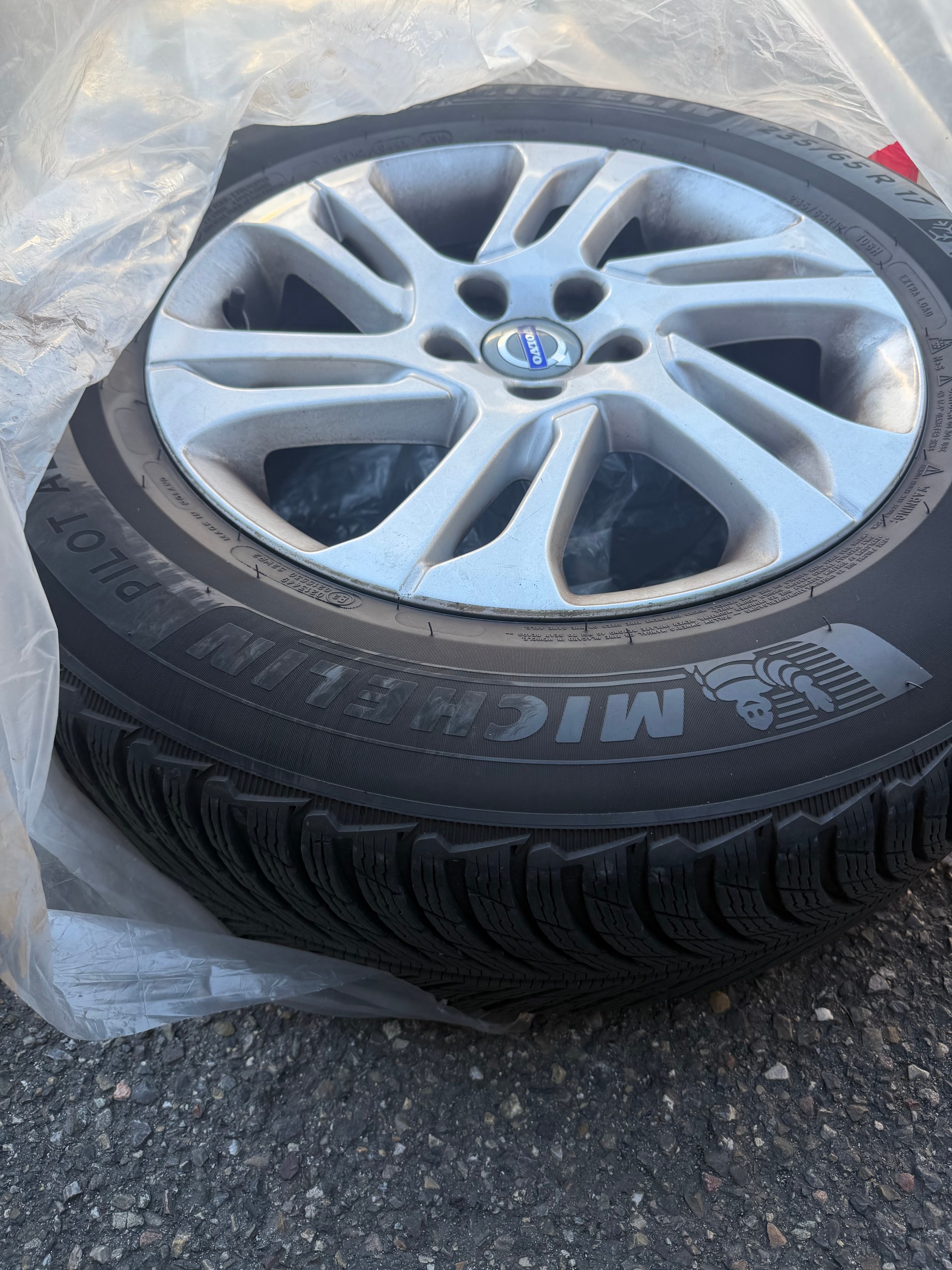 VOLVO XC60 D5 AWD Momentum Geartronic-image-9