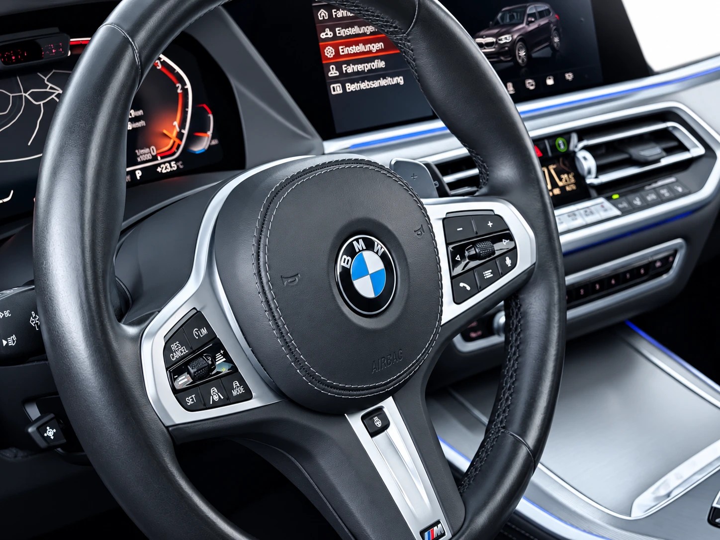 BMW X5 30d xDrive SAG * CH FAHRZEUG *-image-4