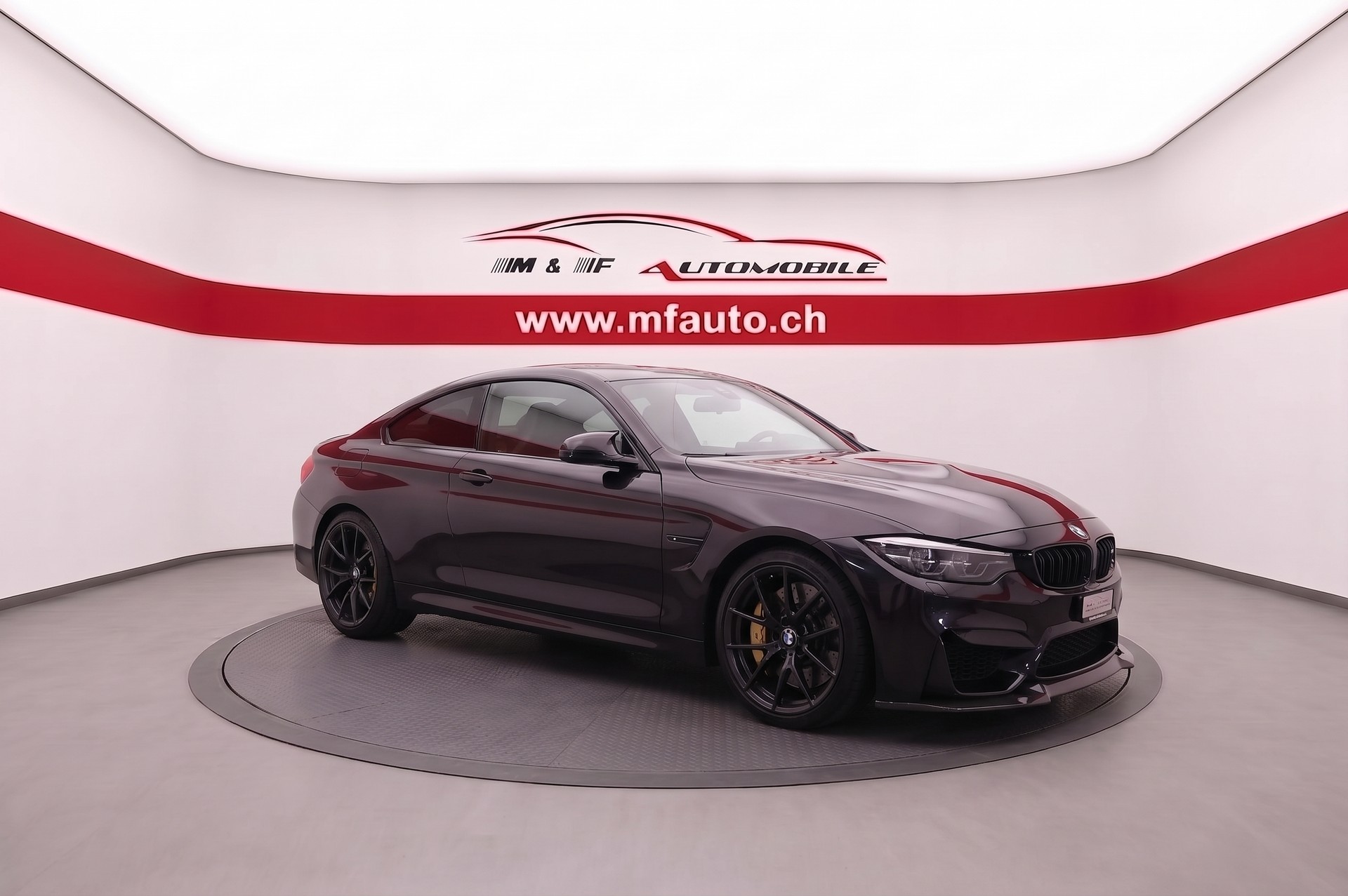 BMW M4 CS Coupé-image-2