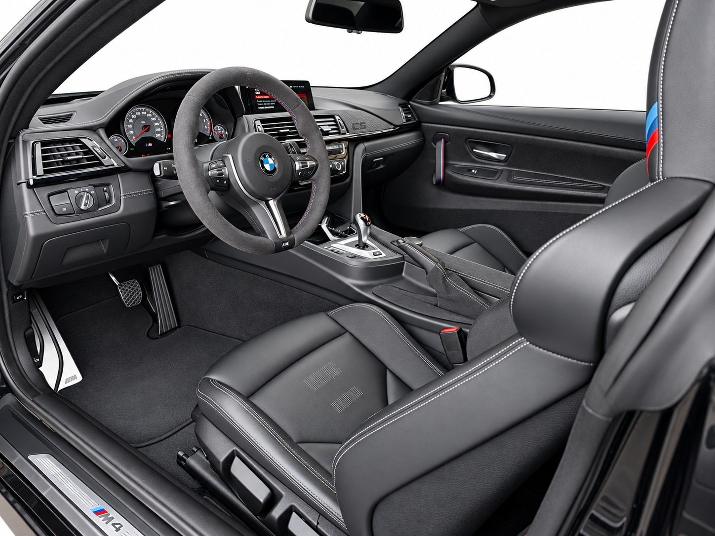 BMW M4 CS Coupé-image-6