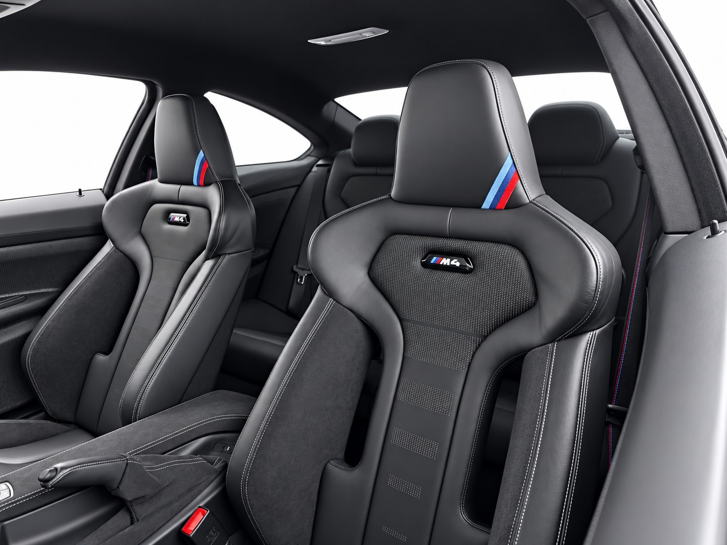 BMW M4 CS Coupé-image-7