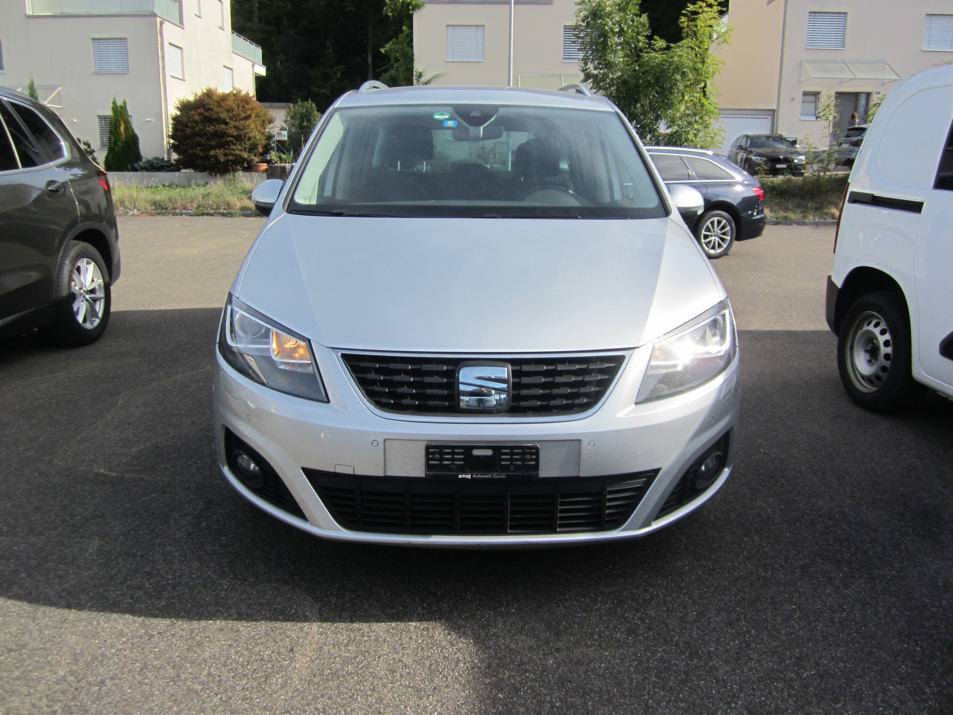 SEAT Alhambra 2.0 TDI DSG Style-image-9